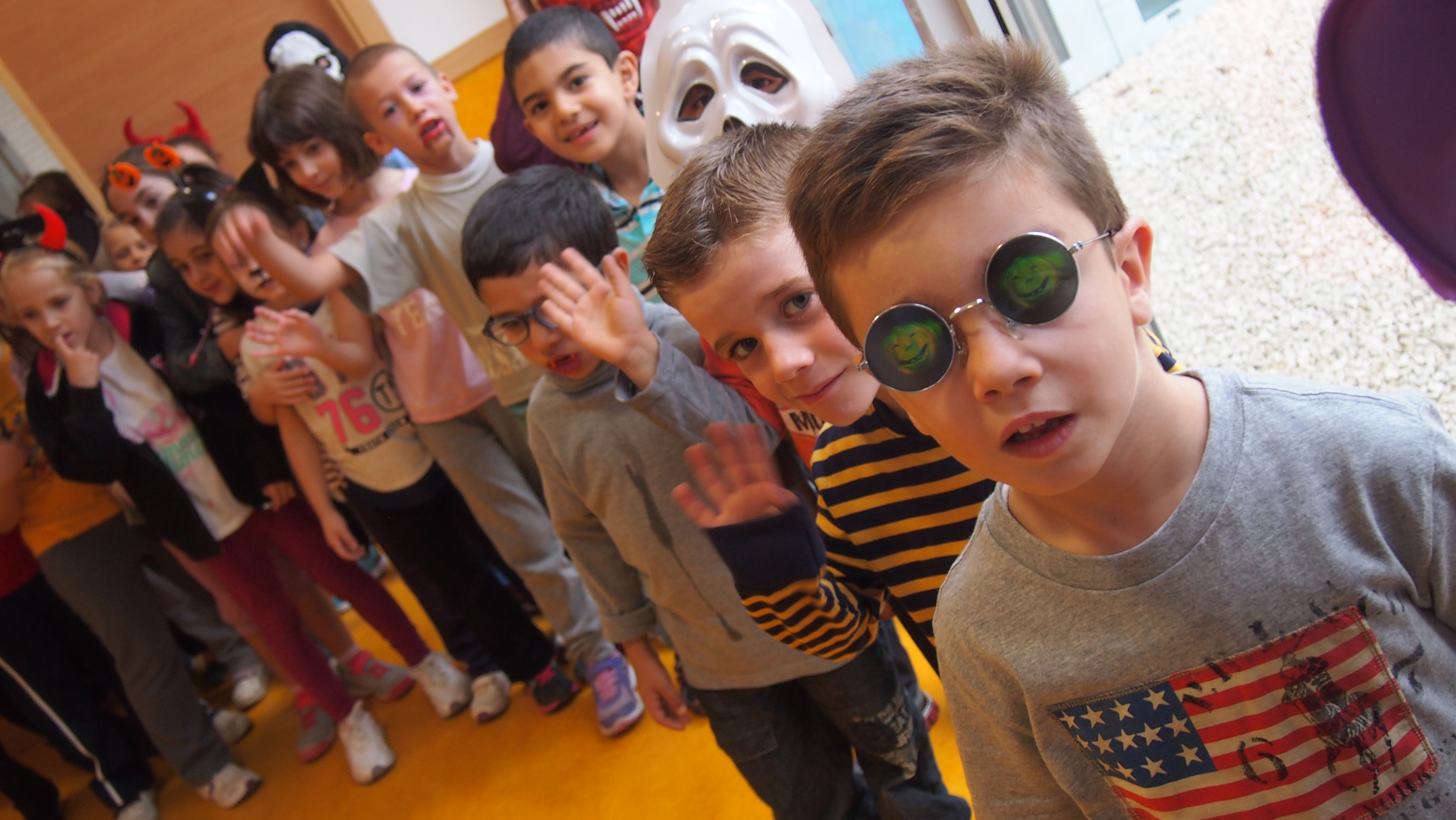 OLYMPUS DIGITAL CAMERA