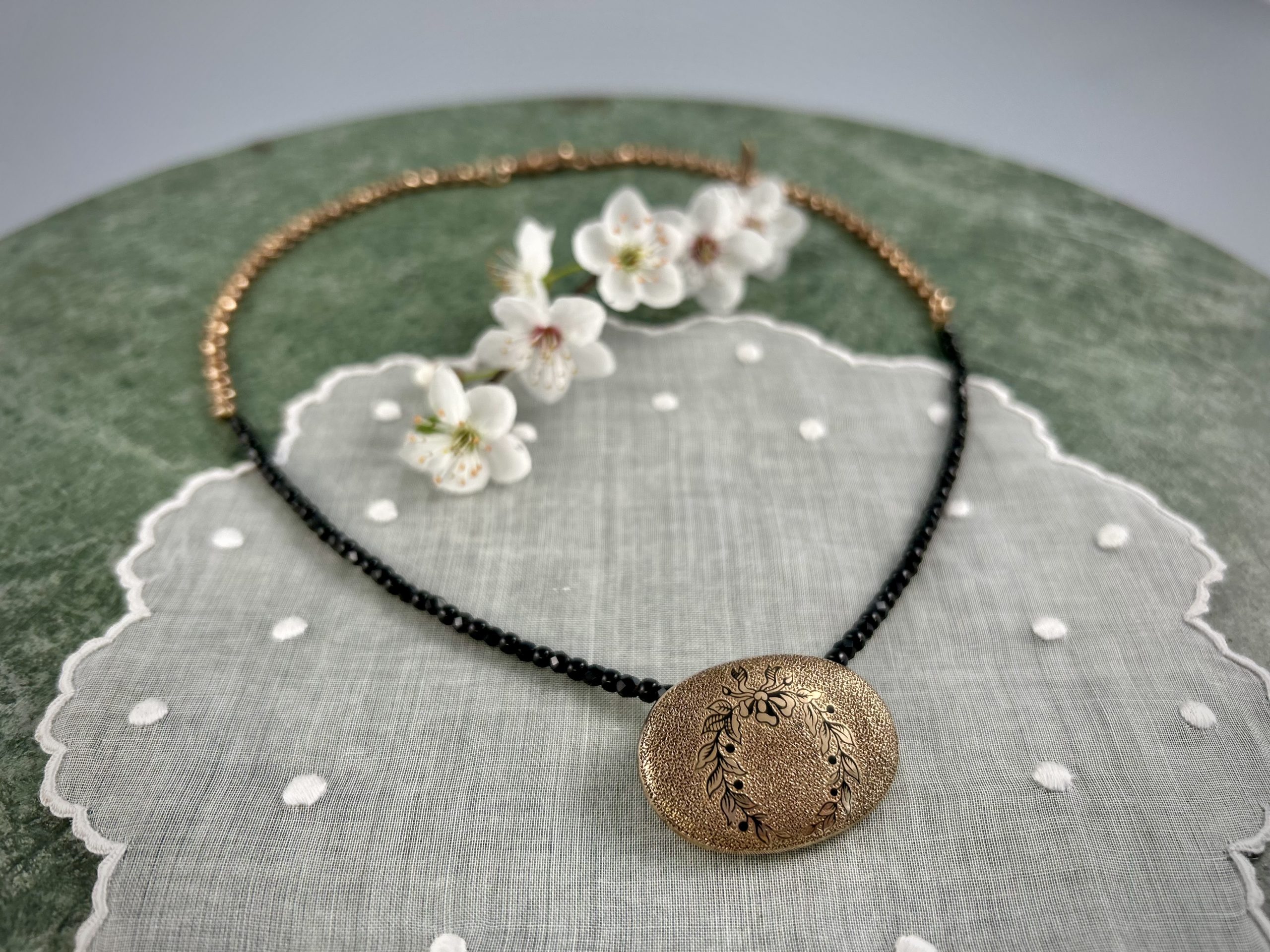 Victorian Gold Wreath Necklace