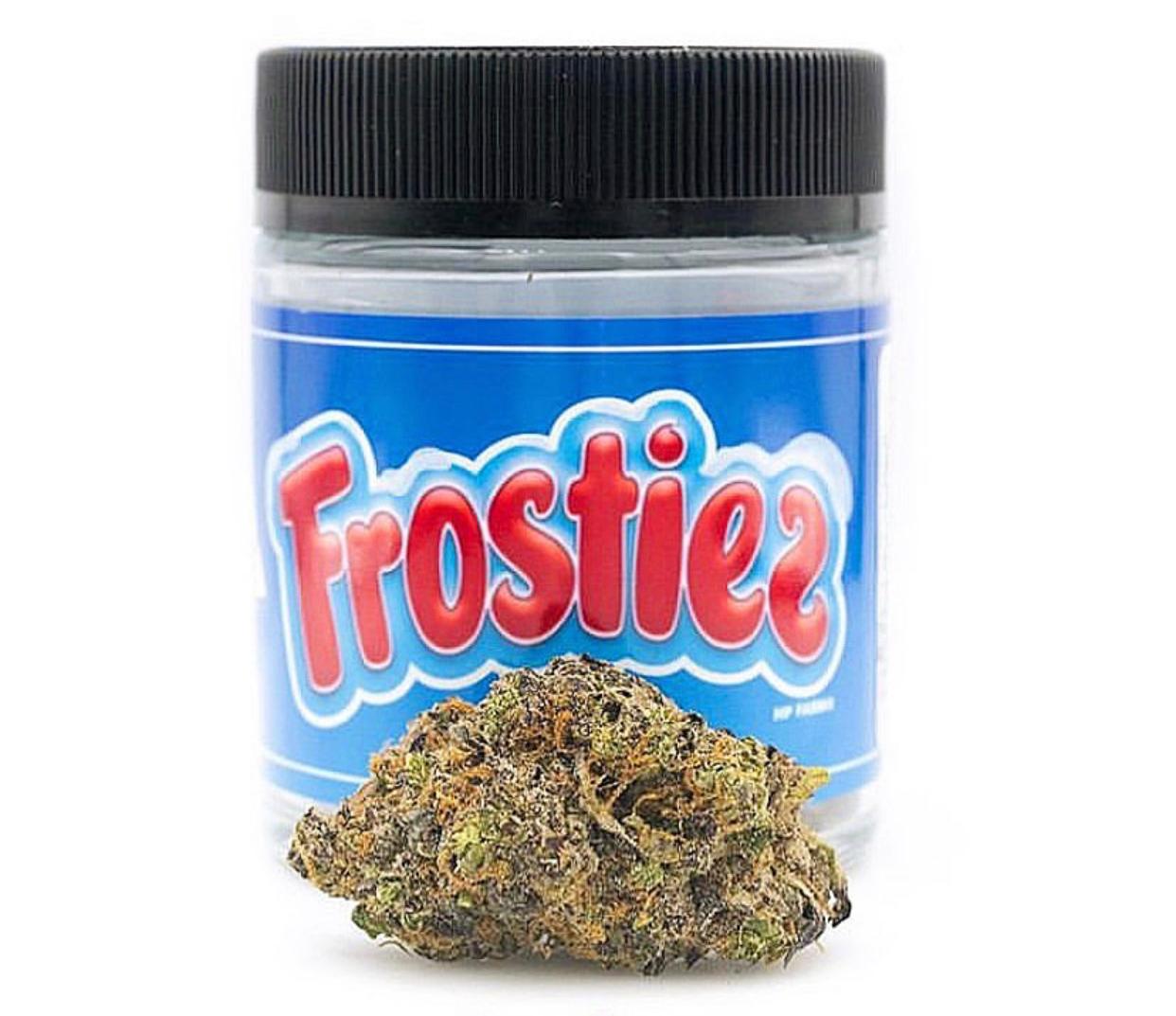 Close-up of Frosties Runtz cannabis buds | Moonrock’s premium hybrid strain