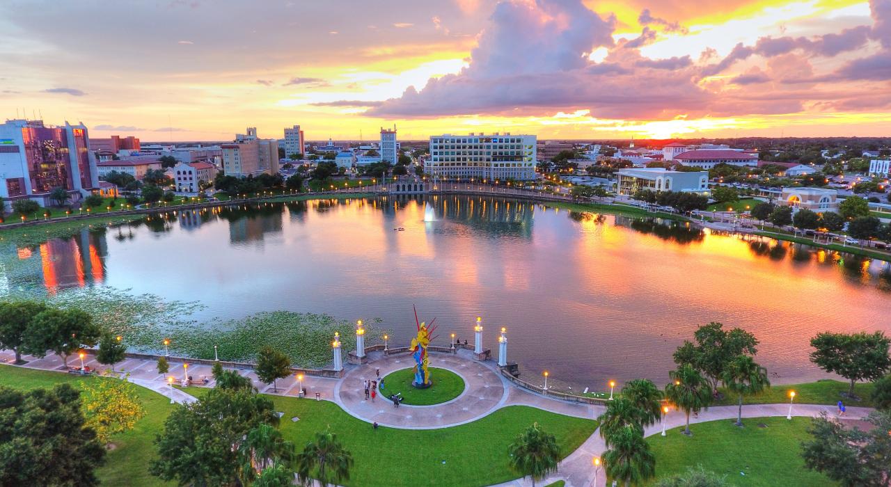 Downtown Lakeland and Lake Mirror at sunset