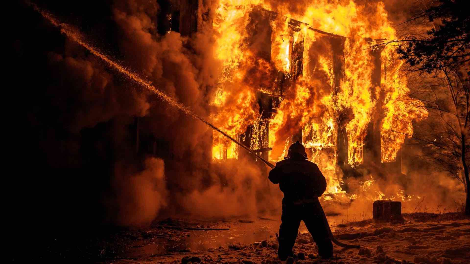 Eastern Washington fires leave 700 structures destroyed