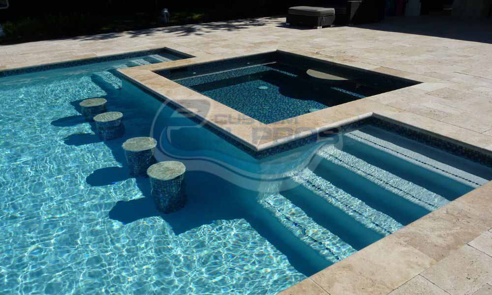 Pool Feature - Sitting area with spa