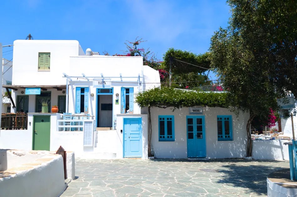 White building in Chora main town.