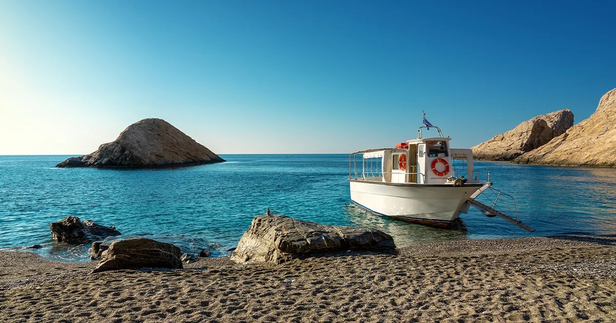Water taxi to katergo Beach
