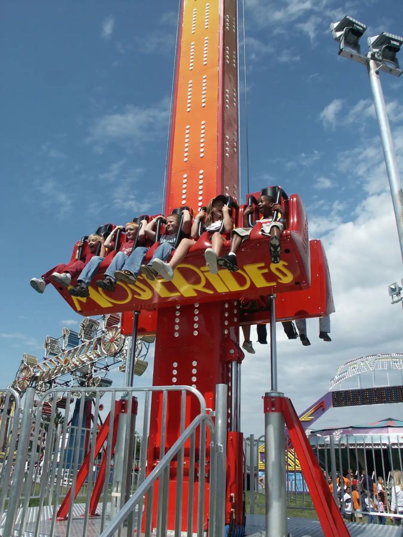 Rides - Download Creative Light Background | Retina