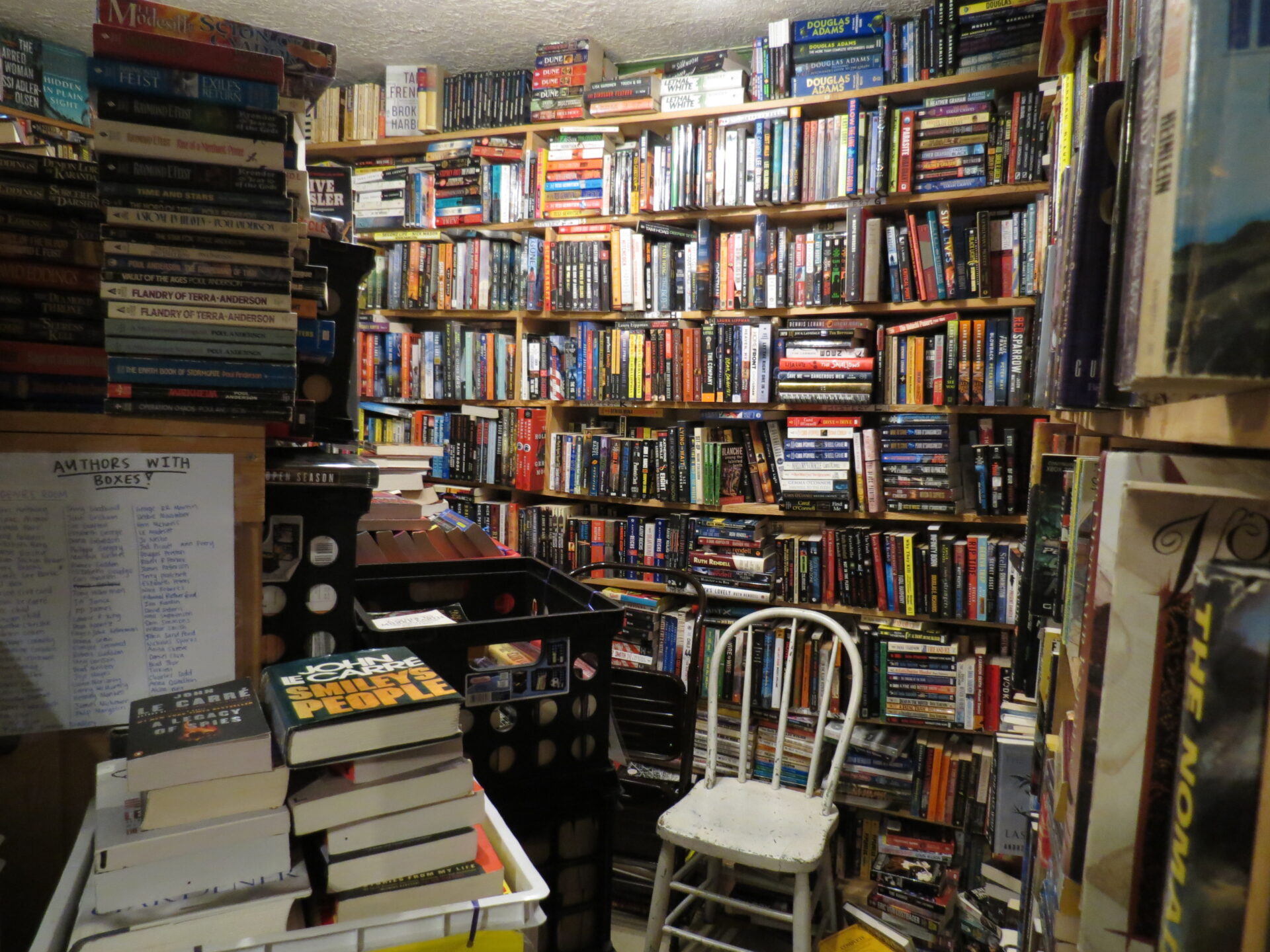 Wallace Books in Sellwood offers “treasure hunt” shopping experience