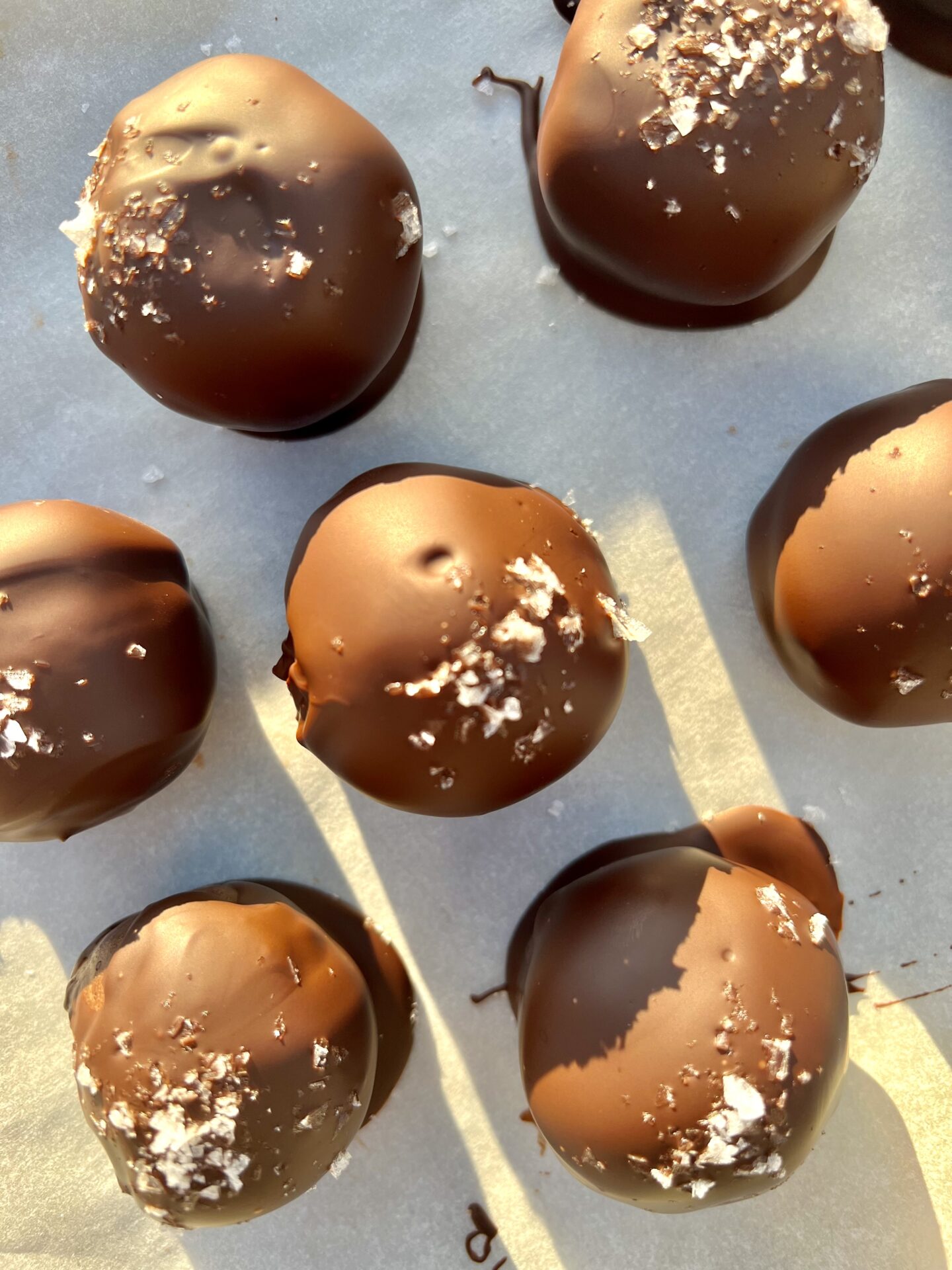 Viral High Protein Brownie Bites (Healthy & Fudgy)