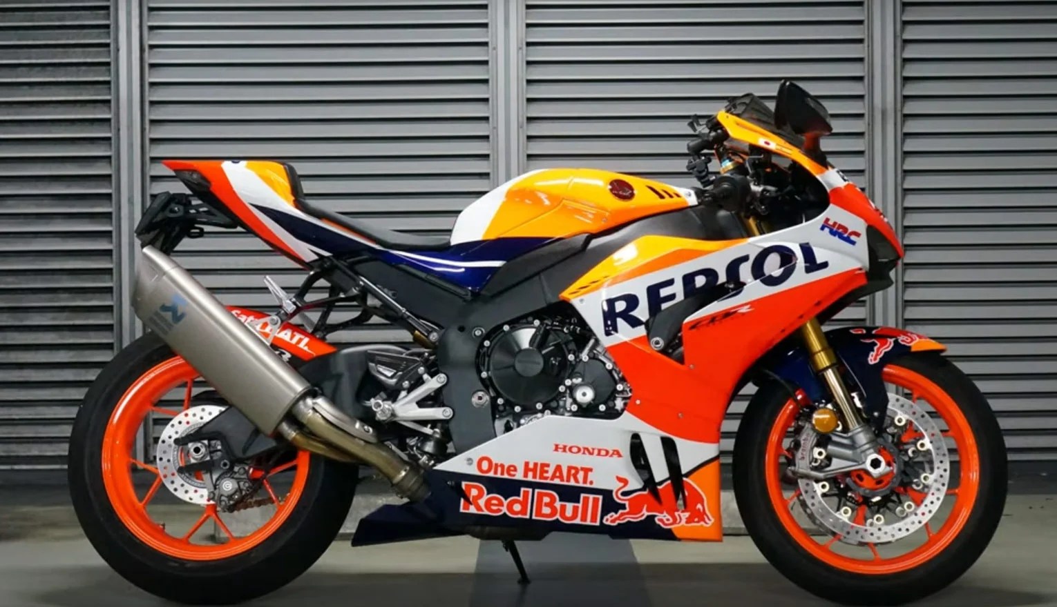 CBR1000RR-R-RHT-8