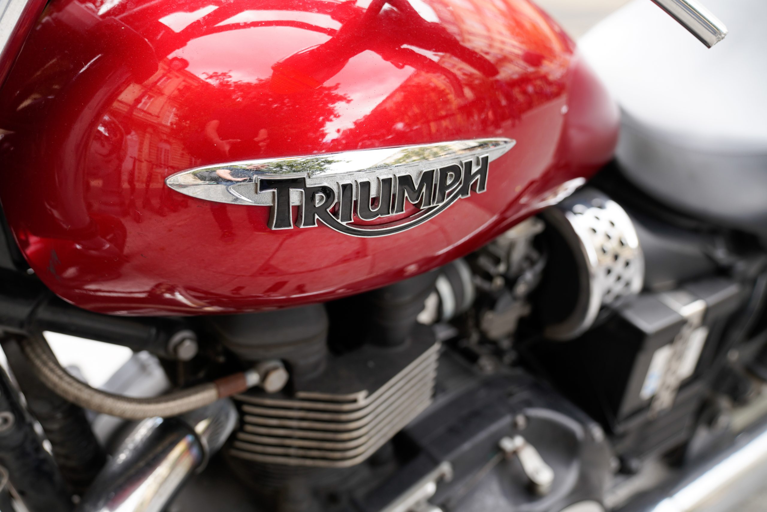 Triumph trident
