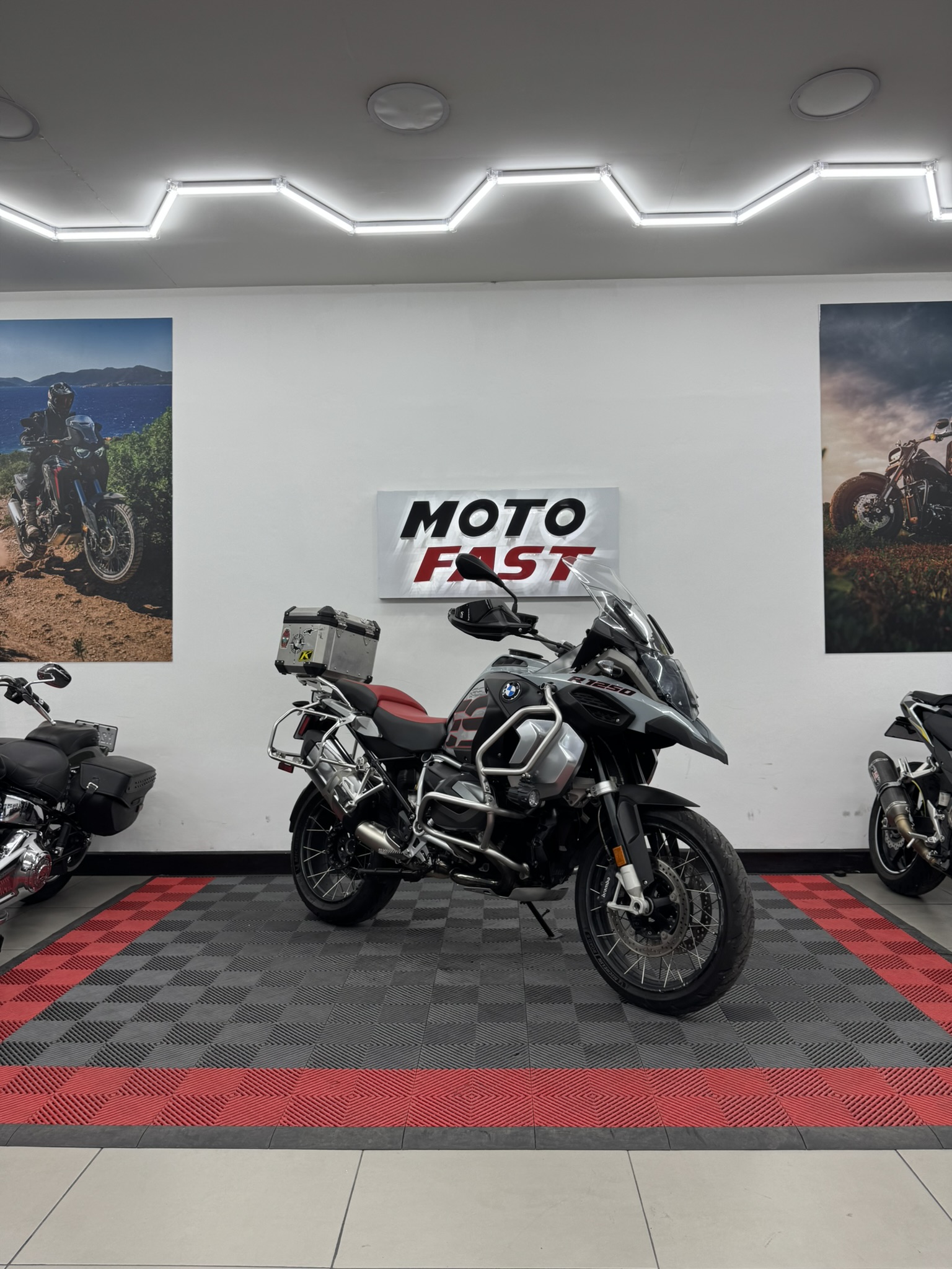 BMW R1250 GS ADVENTURE 2019 - Imagen 17