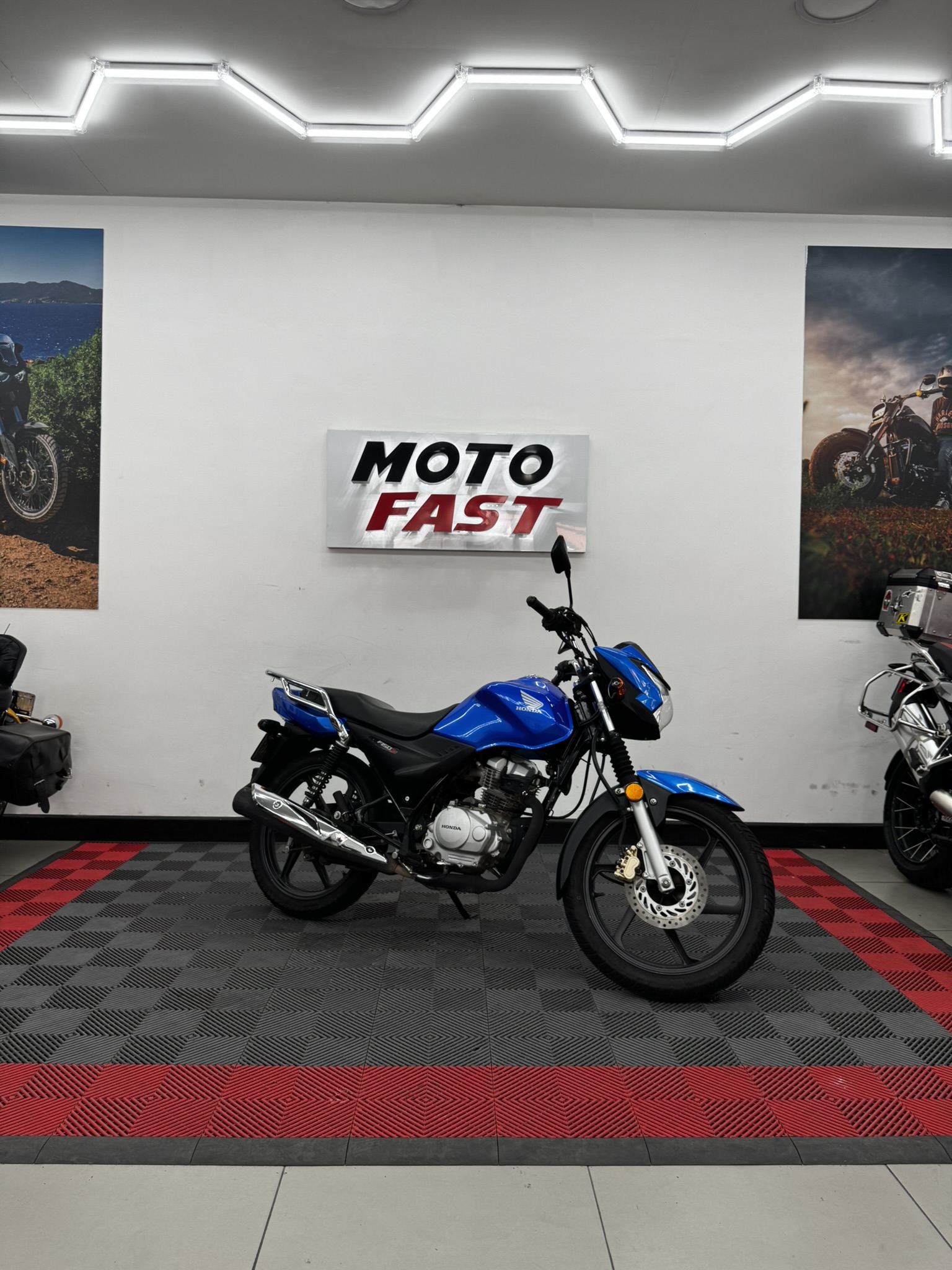 HONDA CBF150S 2024 - Imagen 10