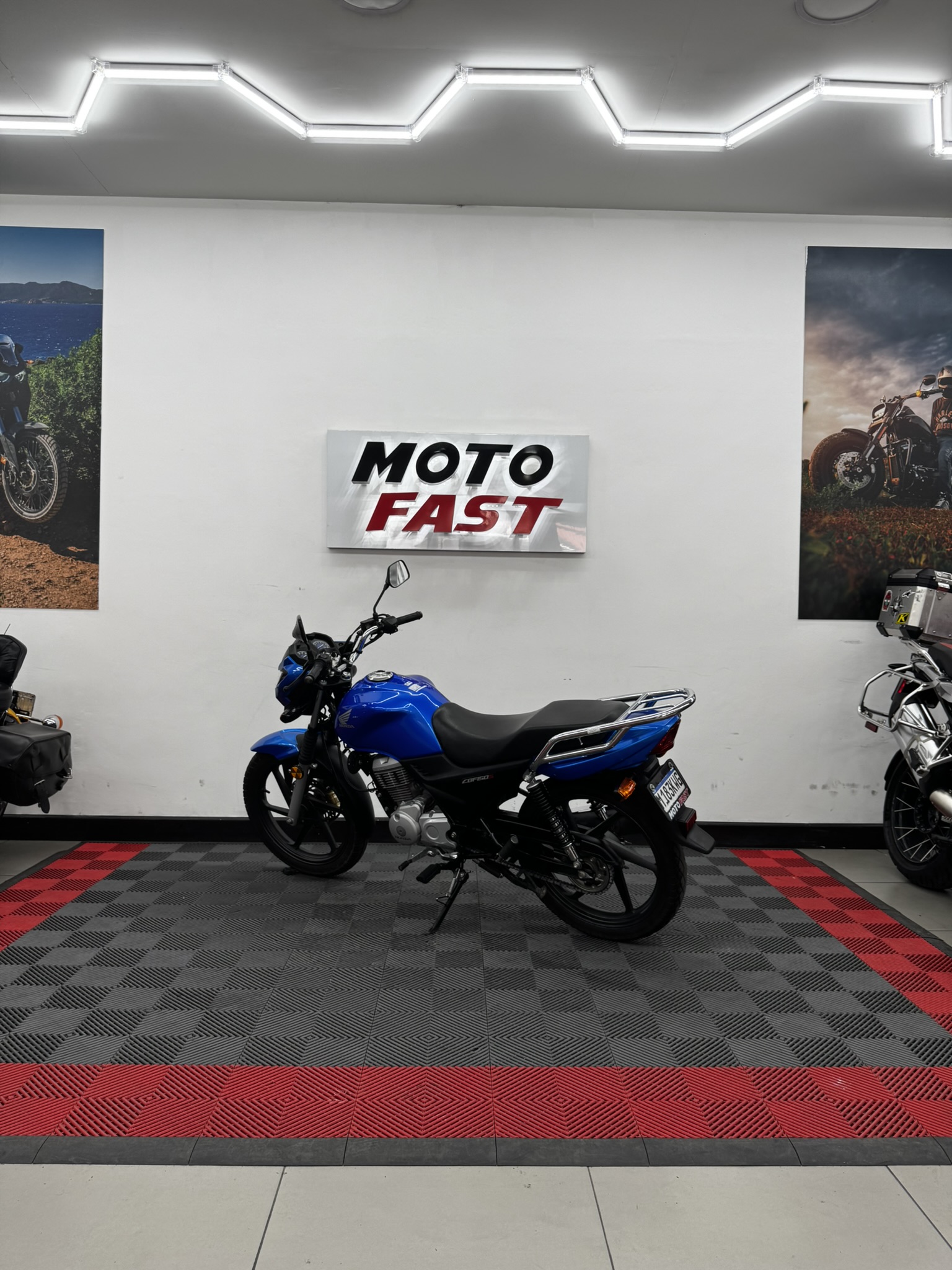 HONDA CBF150S 2024 - Imagen 11