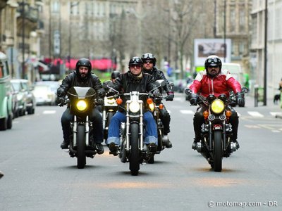 L'humoriste coluche, de son vrai nom michel colucci, est décédé aujourd'hui dans un accident de la route près de grasse (alpes maritimes). DVD Coluche, "L'Histoire d'un Mec" - Moto Magazine