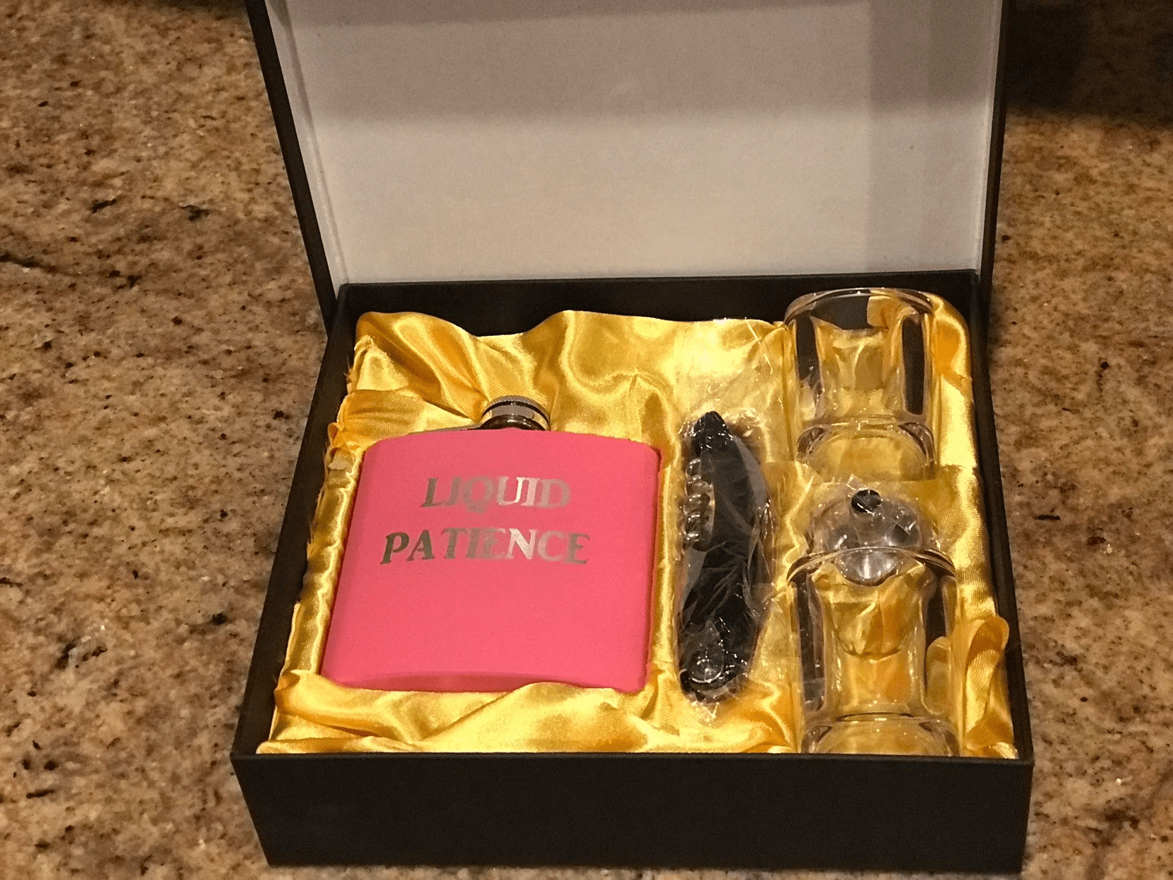 Pink Flask Gift Set