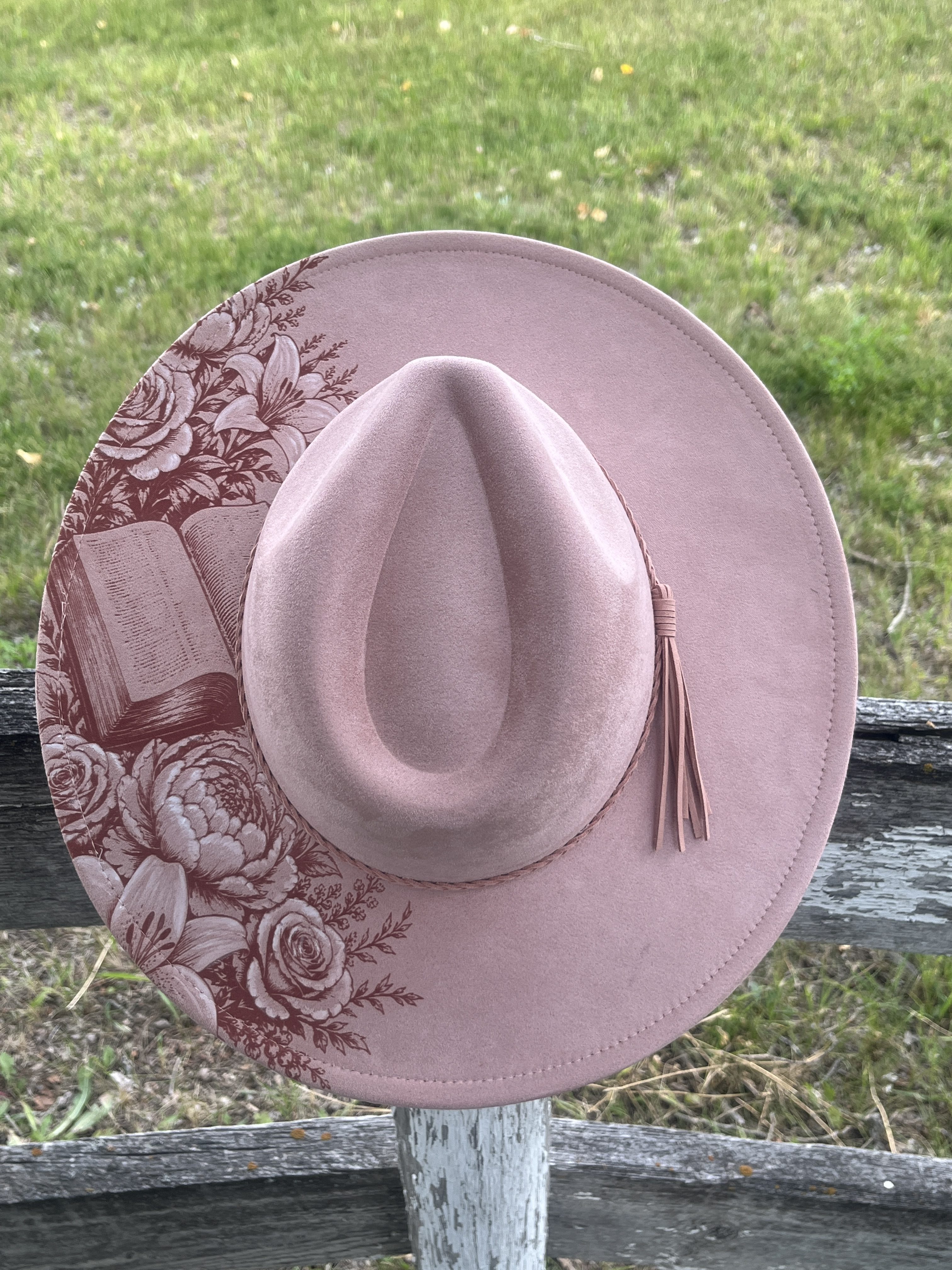 Engraved Wide Flat Brim Hat (Bible Believin’) Soft Pink