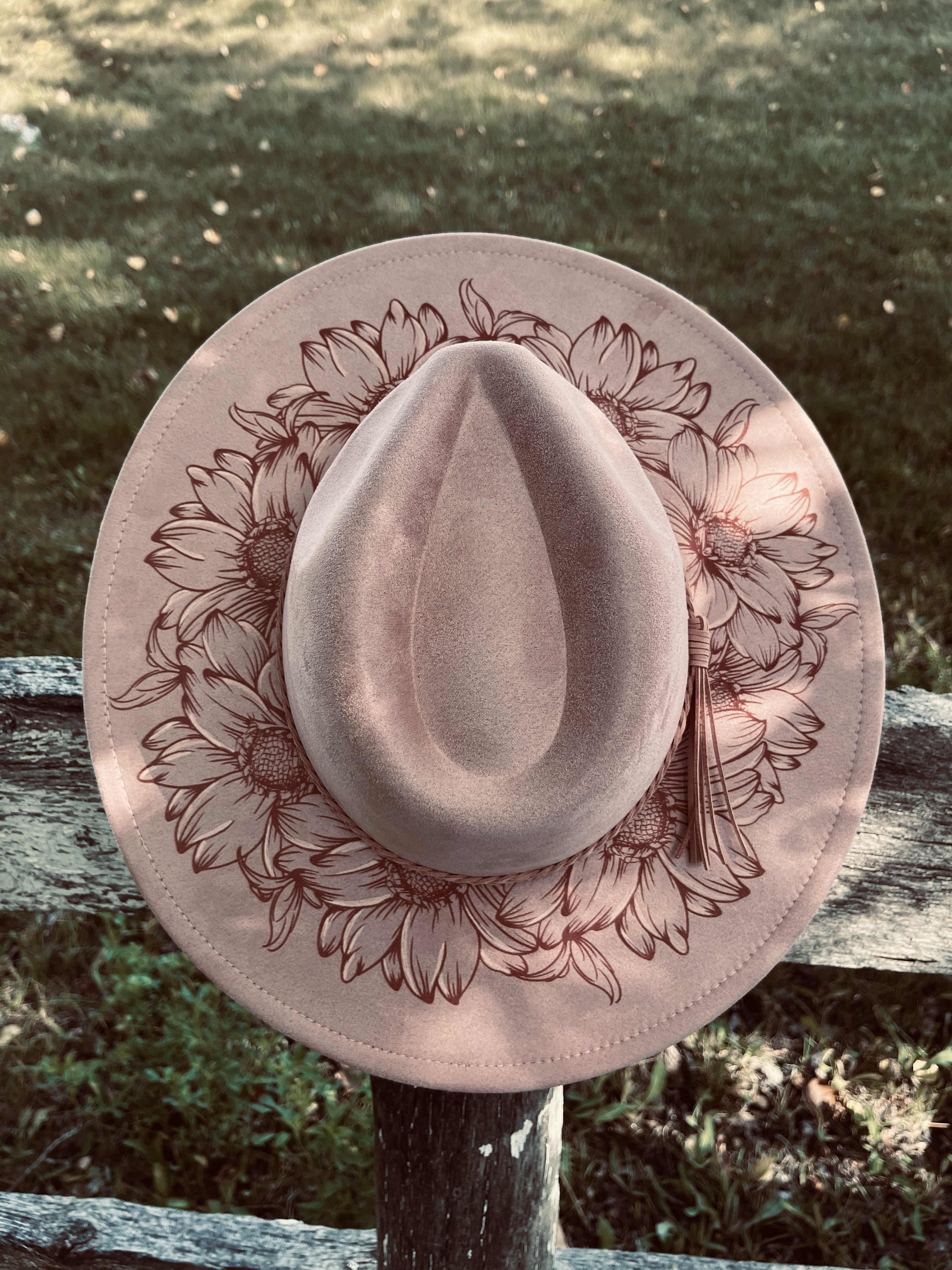 Engraved Wide Flat Brim Hat (Wrapped In Sunflowers) Soft Pink
