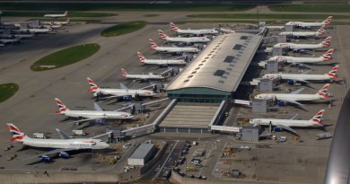 Caos aéreo na Europa: Ataque cibernético paralisa grandes aeroportos e expõe a fragilidade do sistema aéreo global Caos aéreo na Europa: Ataque cibernético paralisa grandes aeroportos e expõe a fragilidade do sistema aéreo global