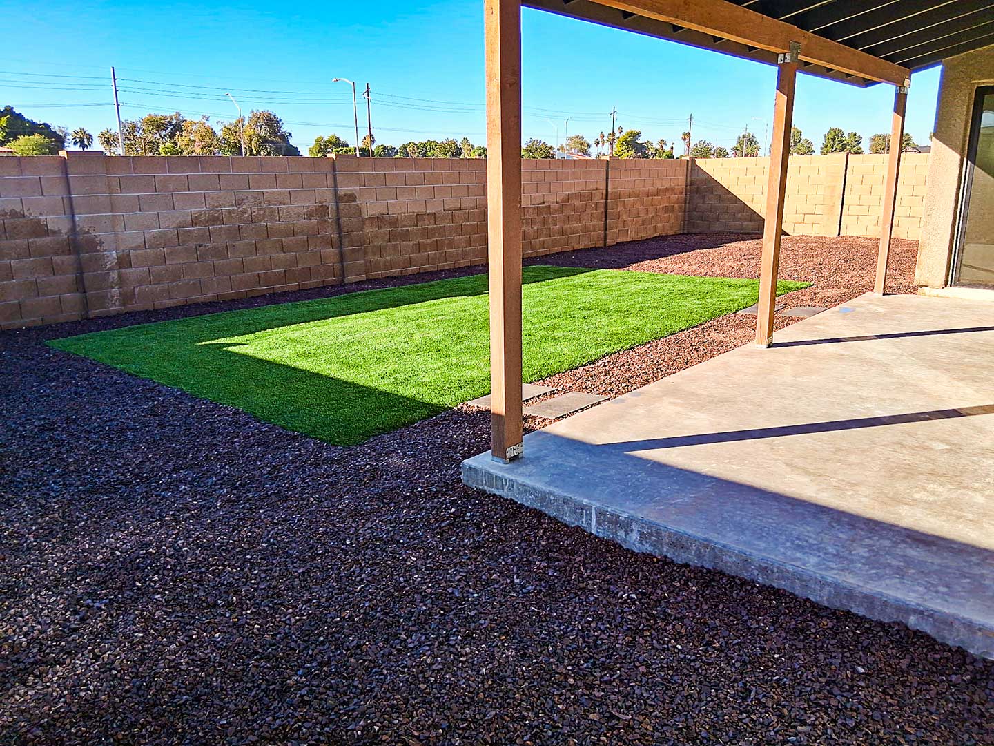 Synthetic Turf Inset – Residential Backyard