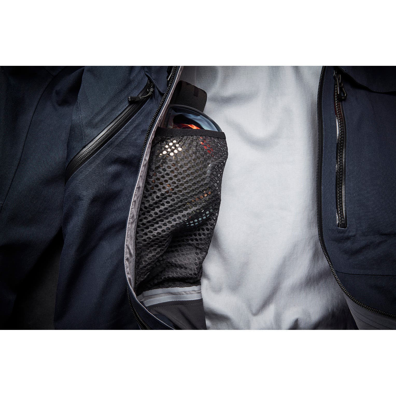 HH Elevation infinity shell jacket 6