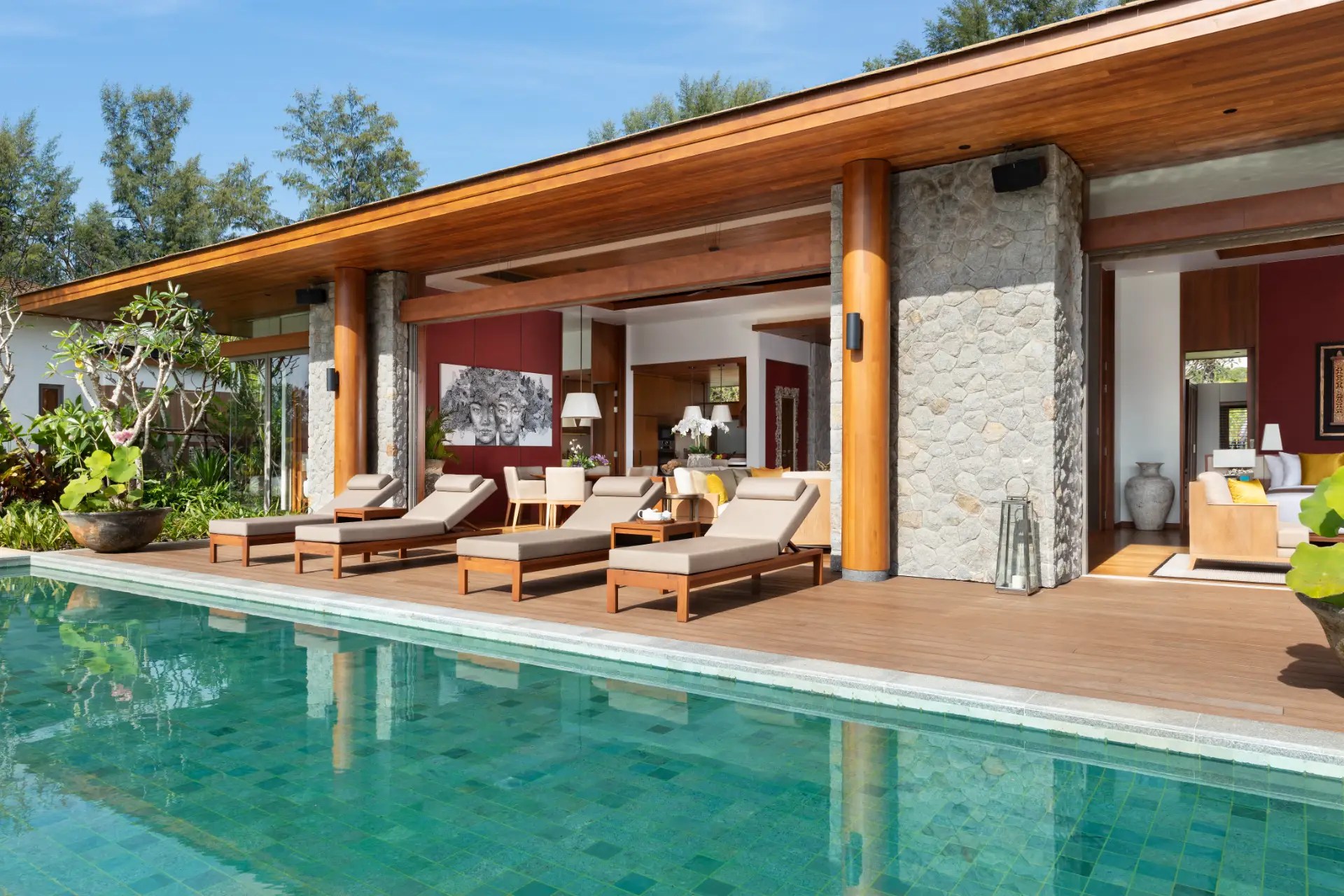 Aquella – 2 BR Grand Villa