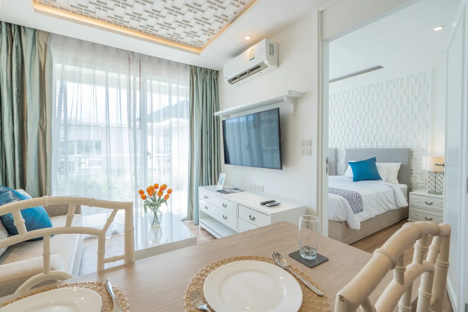 Seavale Residences – Breeze