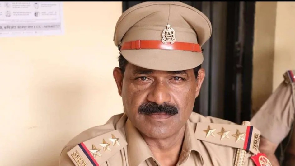 प्यार में पिट गए इंस्पेक्टर साहब: गर्लफ्रेंड के साथ होटल में इश्क लड़ा रहे थे इंस्पेक्टर, पत्नी ने मारा छापा, फिर जो हुआ वो…