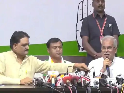 छत्तीसगढ़ कांग्रेस में फेरबदल के आसार: दो नए कार्यकारी अध्यक्ष नियुक्त करने की तैयारी, जानिए किसका नाम चल रहा आगे ? छत्तीसगढ़ कांग्रेस में फेरबदल के आसार: दो नए कार्यकारी अध्यक्ष नियुक्त करने की तैयारी, जानिए किसका नाम चल रहा आगे ?