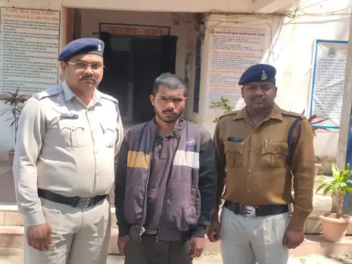 छत्तीसगढ़ में मेला घूमने गई लड़की से रेप: जबरन पकड़कर खेत में ले गया बदमाश, वारदात को अंजाम देकर भागा