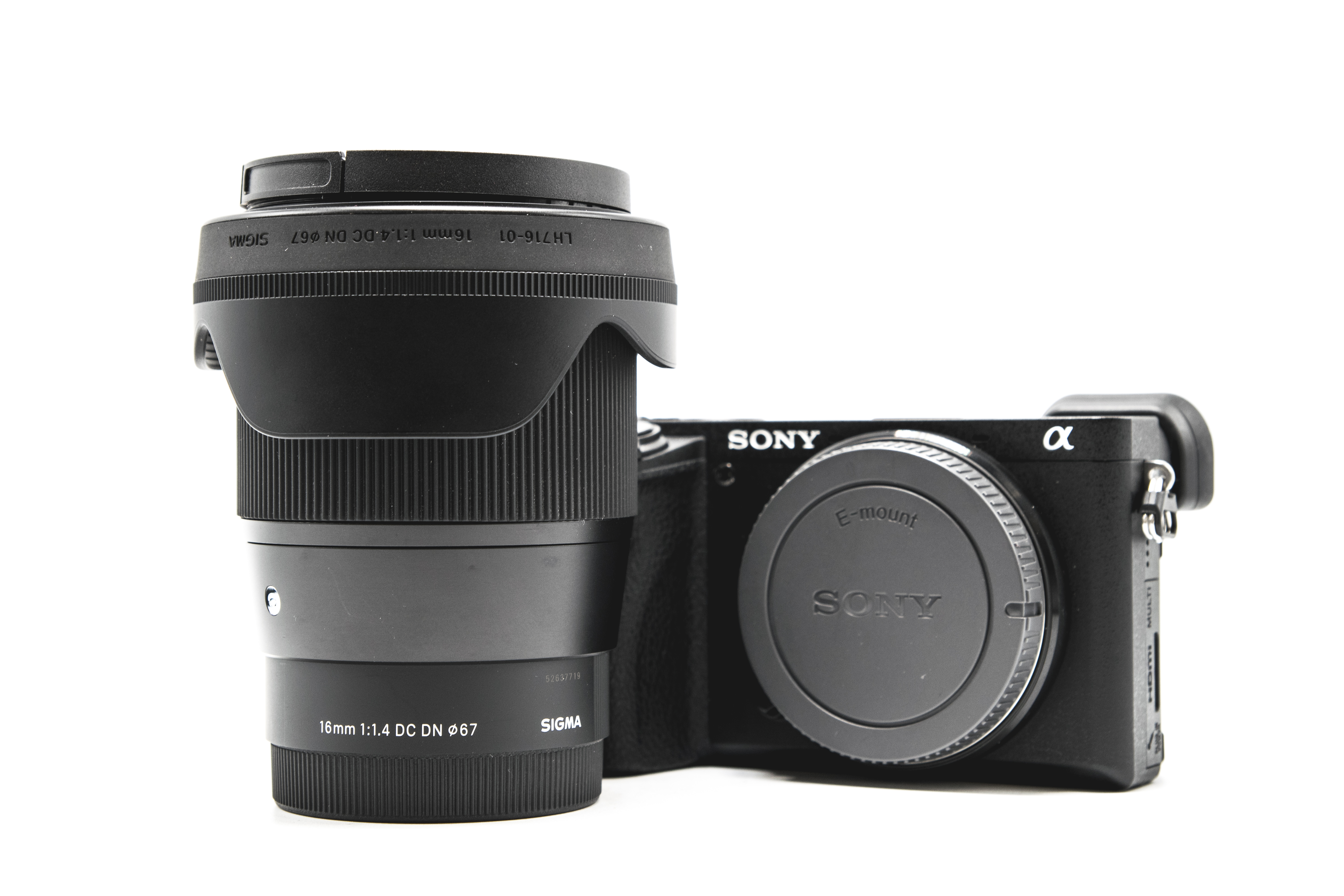 Home for the Holidays: The New Sigma 16mm f/1.4 DC DN Contemporary