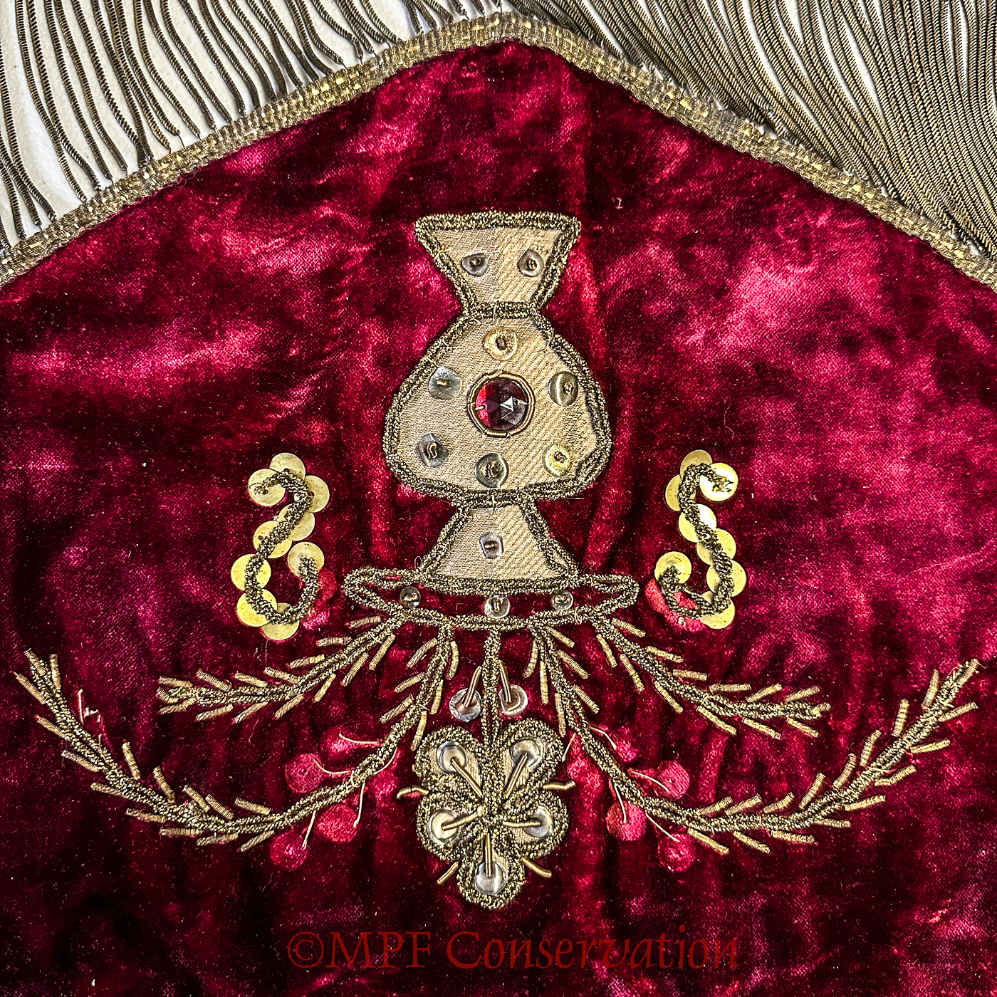 W26 9 16 THF WINE MEIL2 RPR-8978