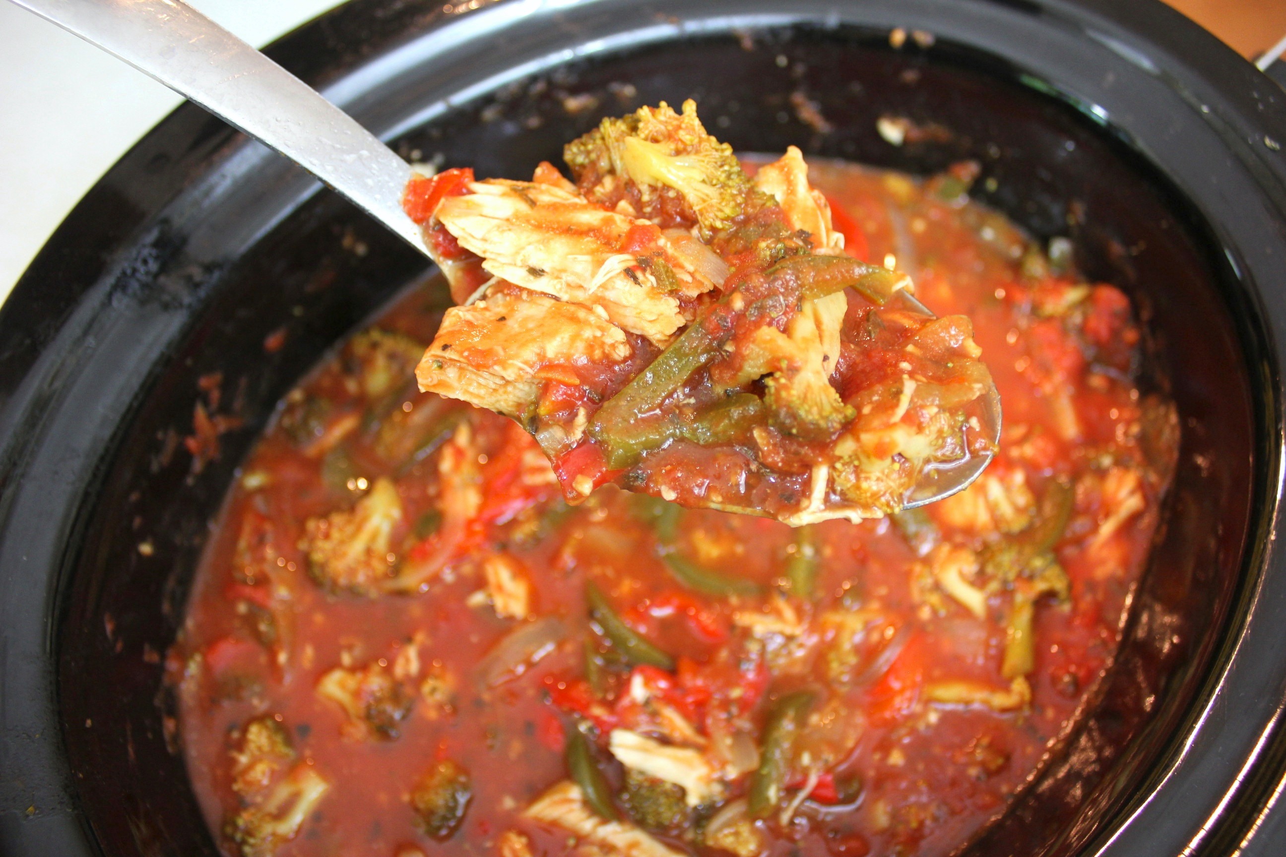 Easy slow cooker chicken and vegetables