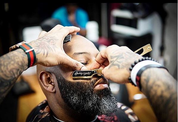 Straight Razor Attacks Switching To A Straight Razor? Follow These Steps! - MrCottontop