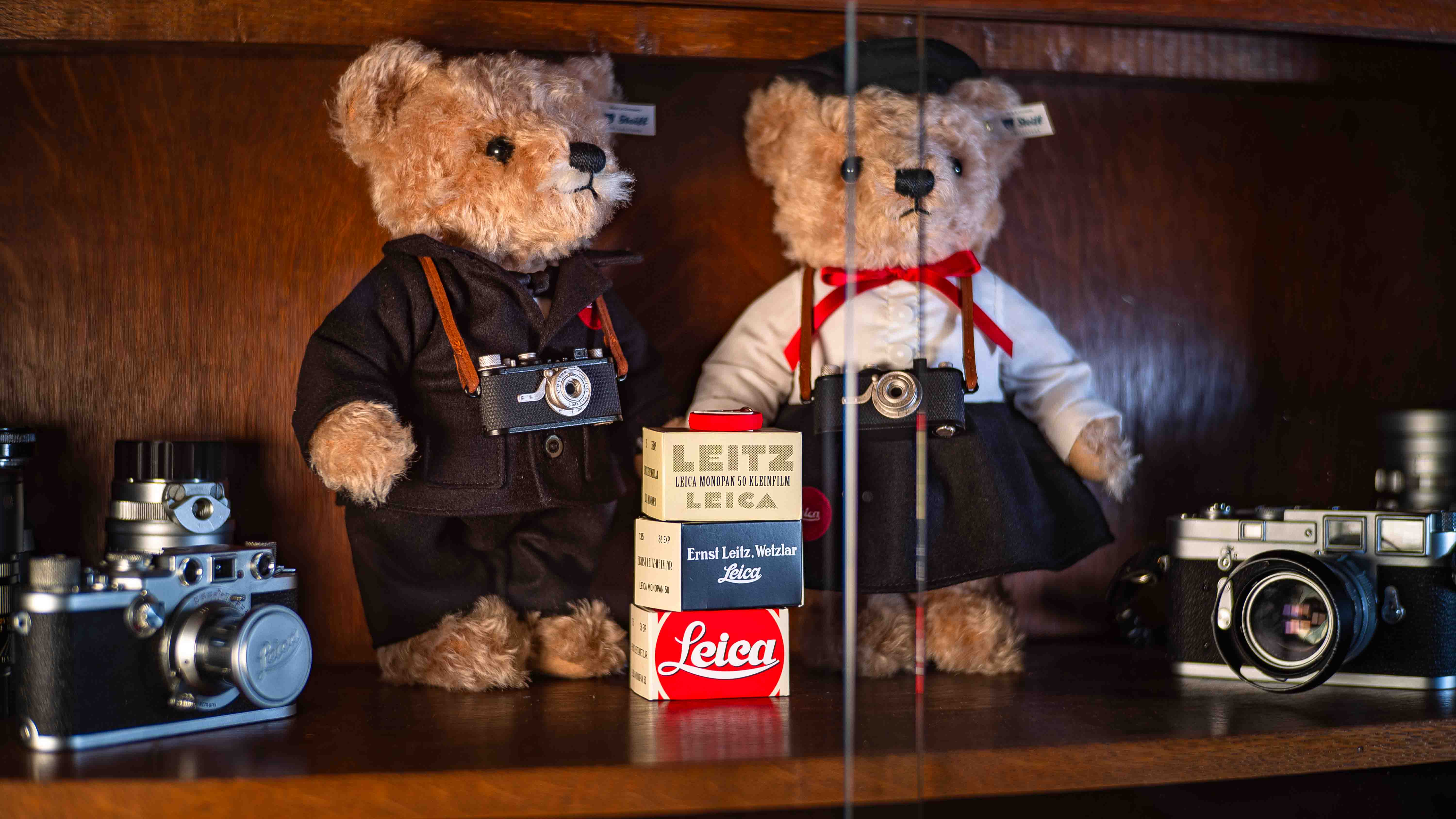 Is Leica Monopan 50 the Best Film for Leica Cameras? - Leica Blog 