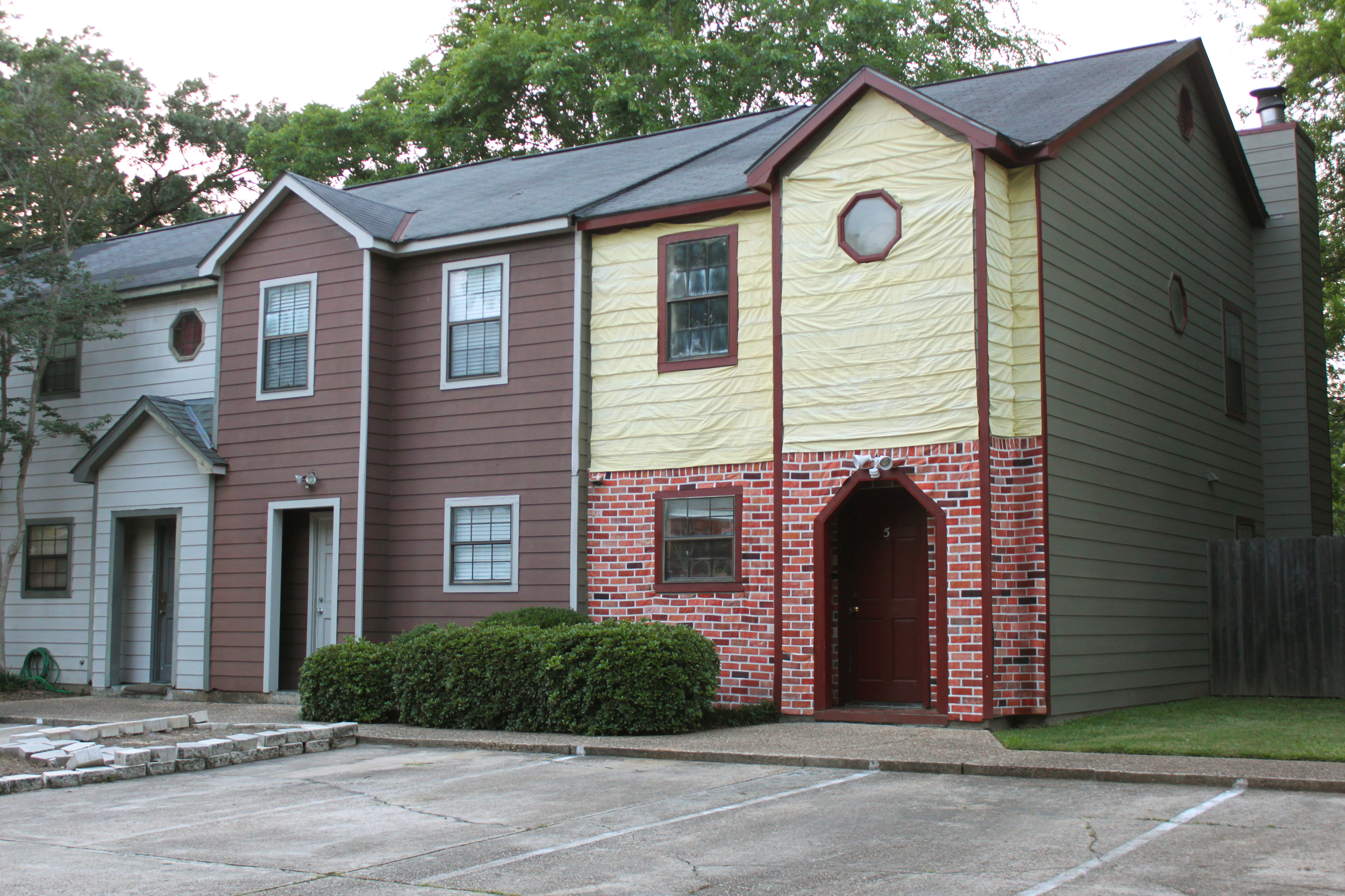 Lovers Lane Installation, 2014, 20' x 26' x 2,' Woodcut, Intaglio, Lithograph and Silkscreen on Cotton, Baton Rouge, LA