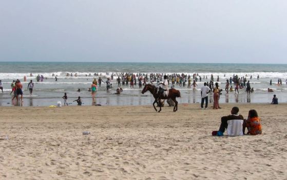 labadi beach