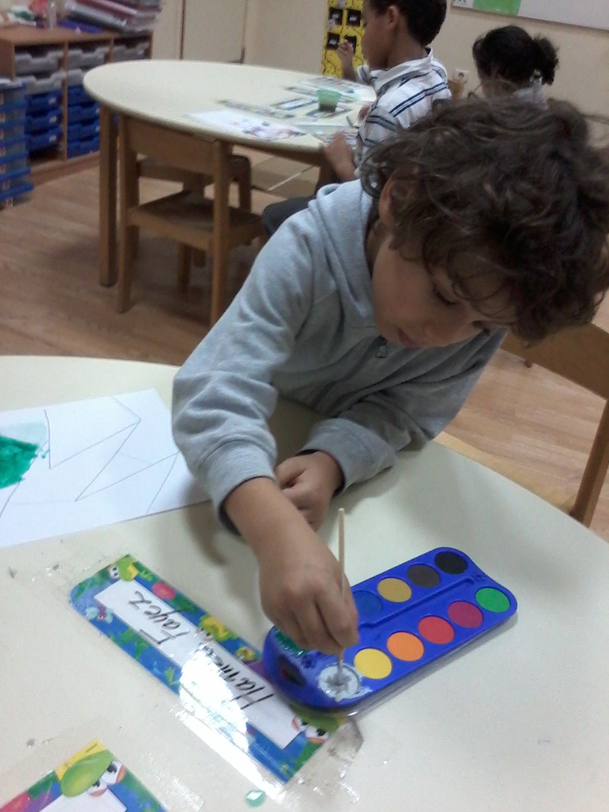 Now that is concentration :)