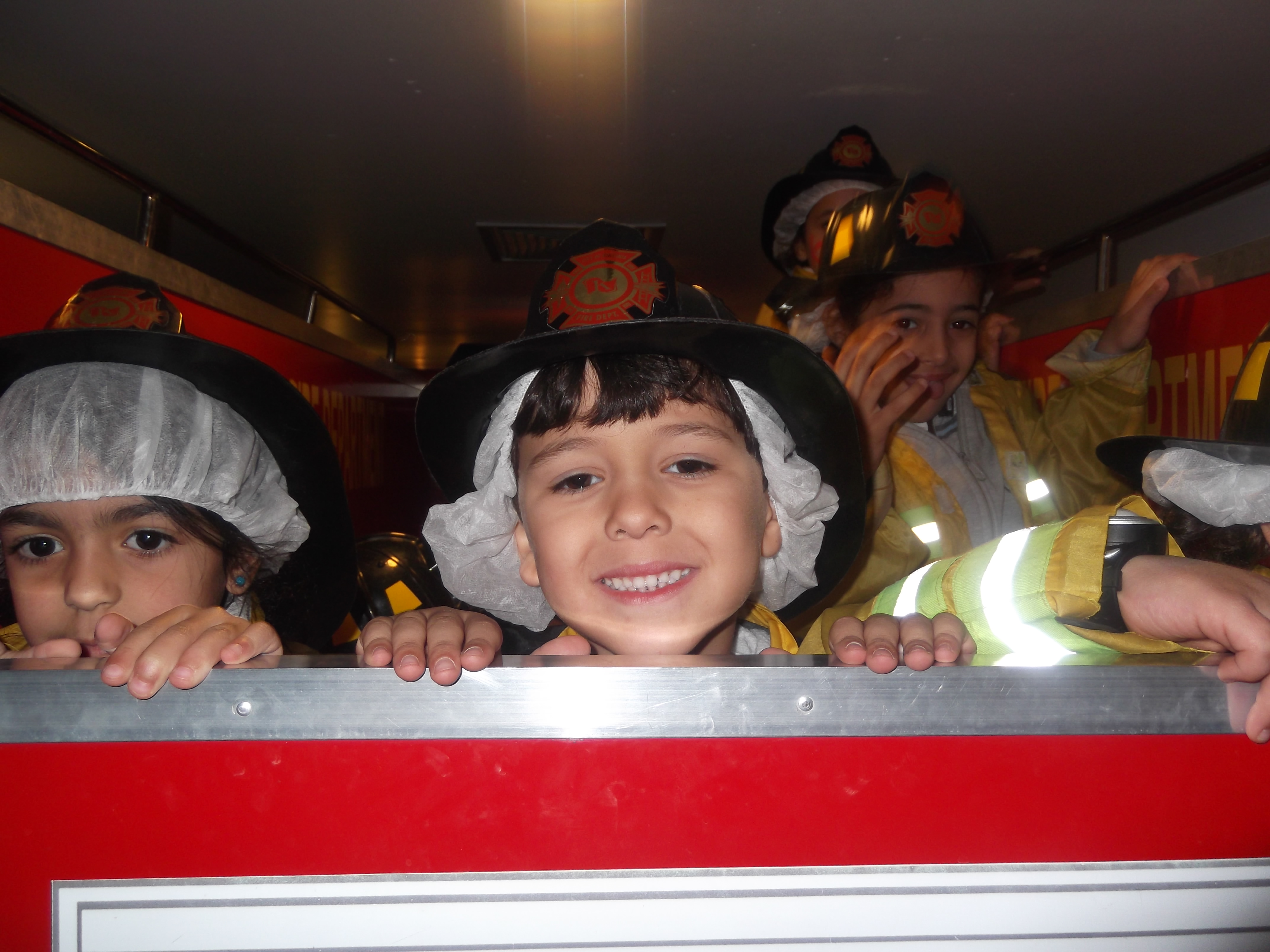 It was difficult getting a photo. They were leaving. They were real firemen. Karim the firemen.