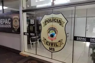Major do Exército flagra invasão em casa no BNH 2º Plano, em Dourados, atira para o alto e ladrão foge