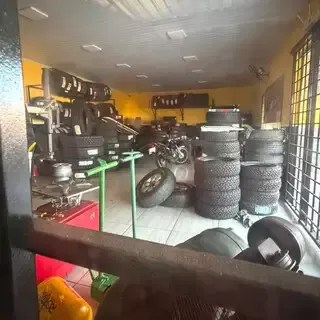 Família é alvo da Operação Tyre Tread e cerca de 200 pneus são apreendidos em Campo Grande