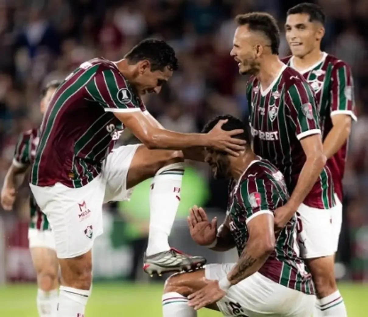 Fluminense vence Platense por 2 a 0 na Libertadores com gols no primeiro tempo