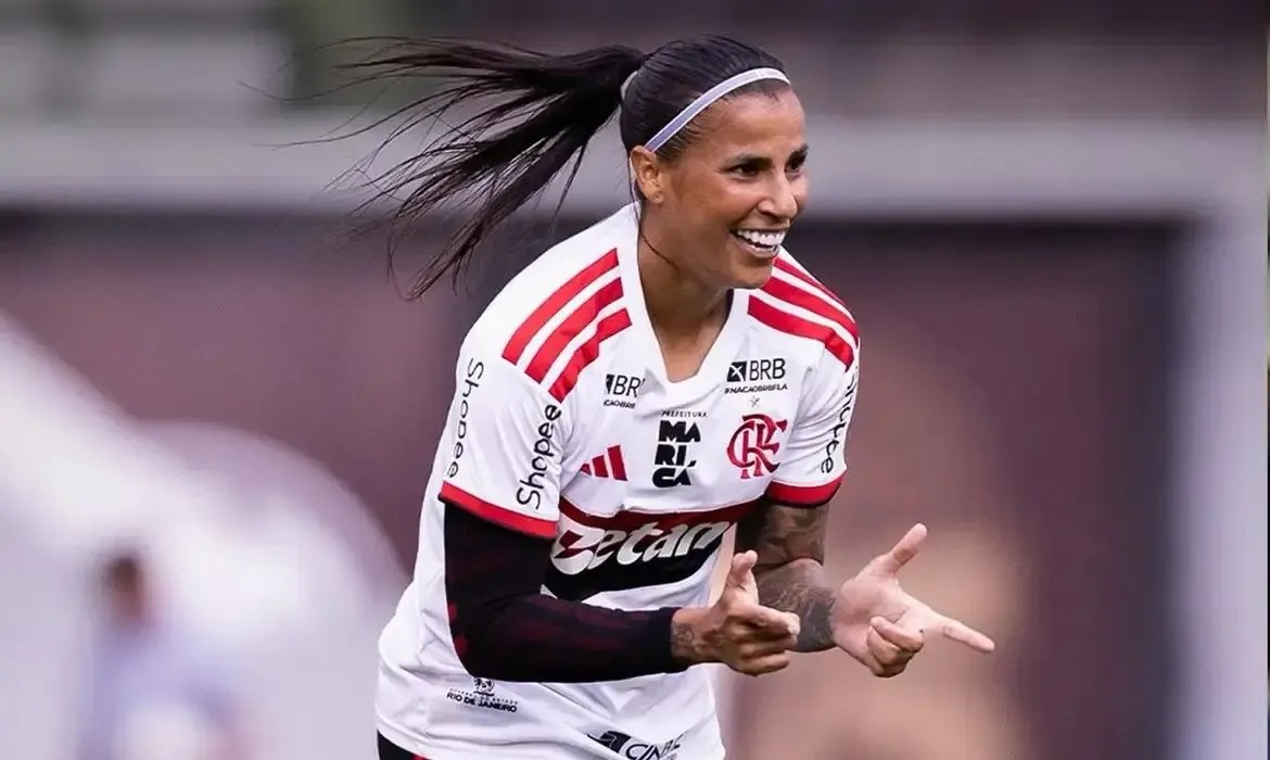 Jogadoras do Flamengo comemoram classificação para a semifinal do Brasileirão Feminino