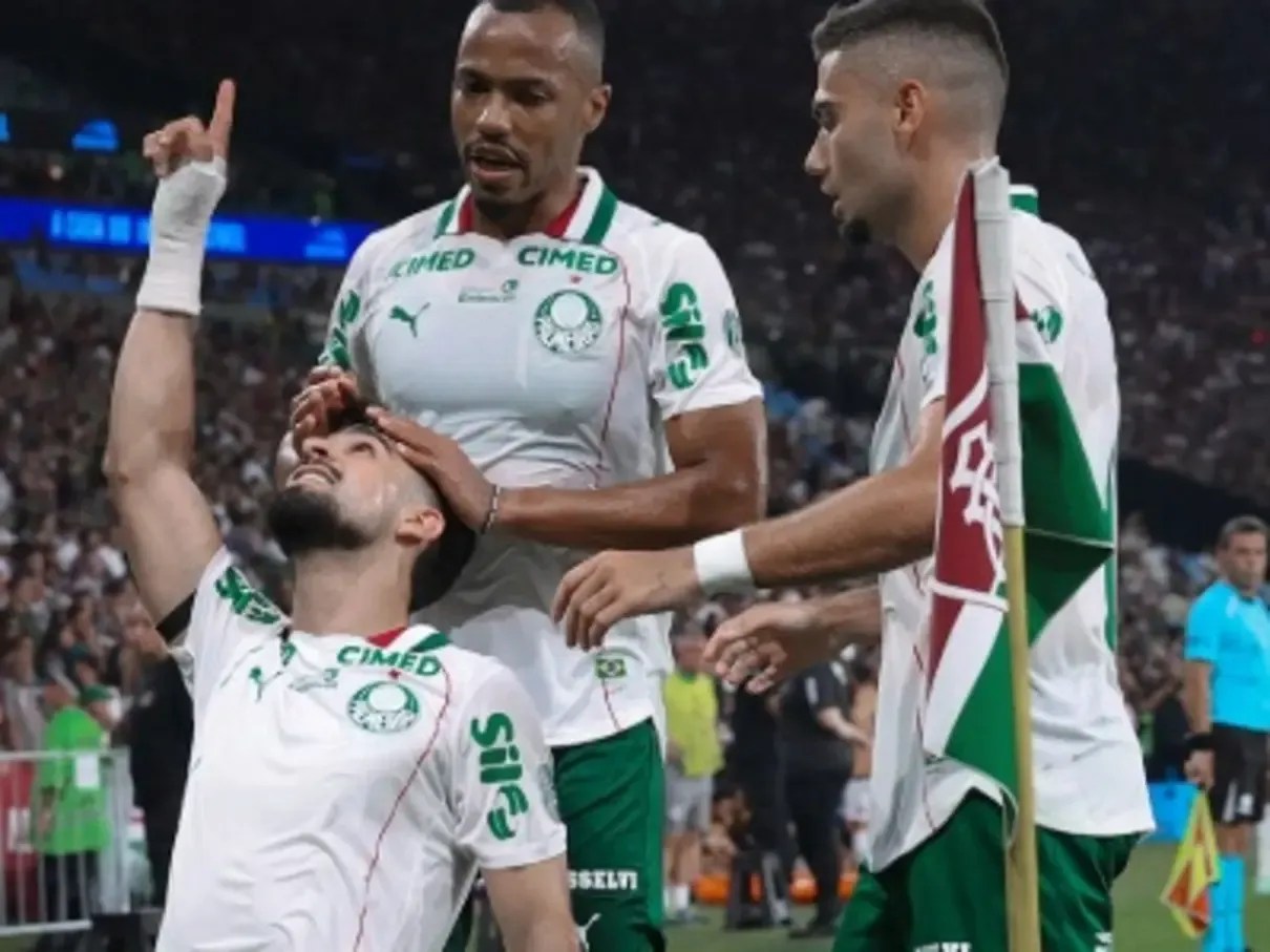 Palmeiras vence Fluminense por 2 a 1 no Maracanã na semifinal da Libertadores