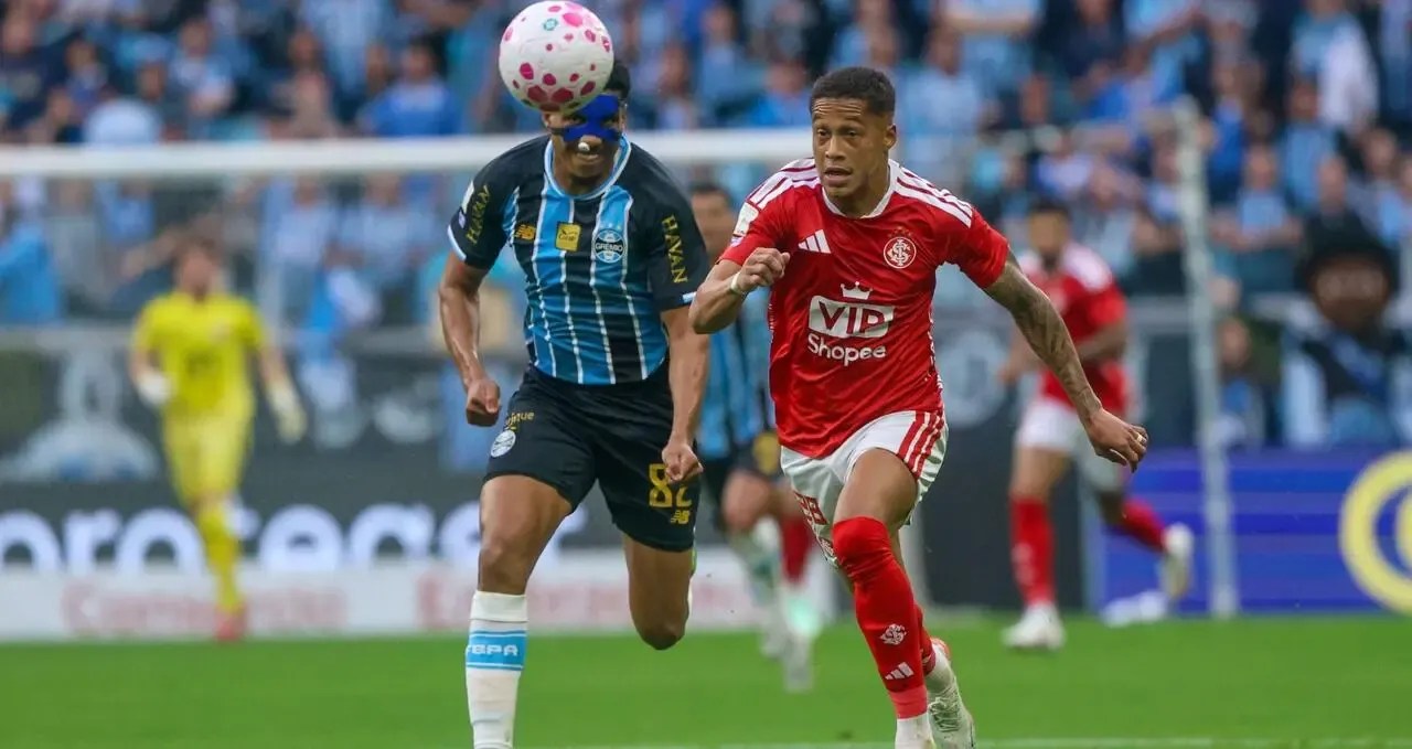 Grêmio e Inter empatam 1 a 1 no Gre-Nal 455 e seguem no Z4 do Brasileirão