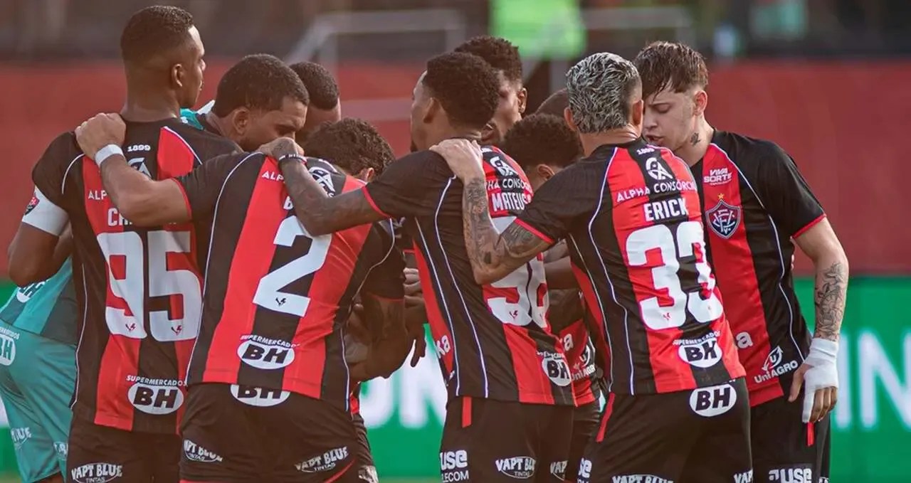 Partida entre Vitória e Athletico-PR pelo Brasileirão no Barradão termina empatada em 1 a 1
