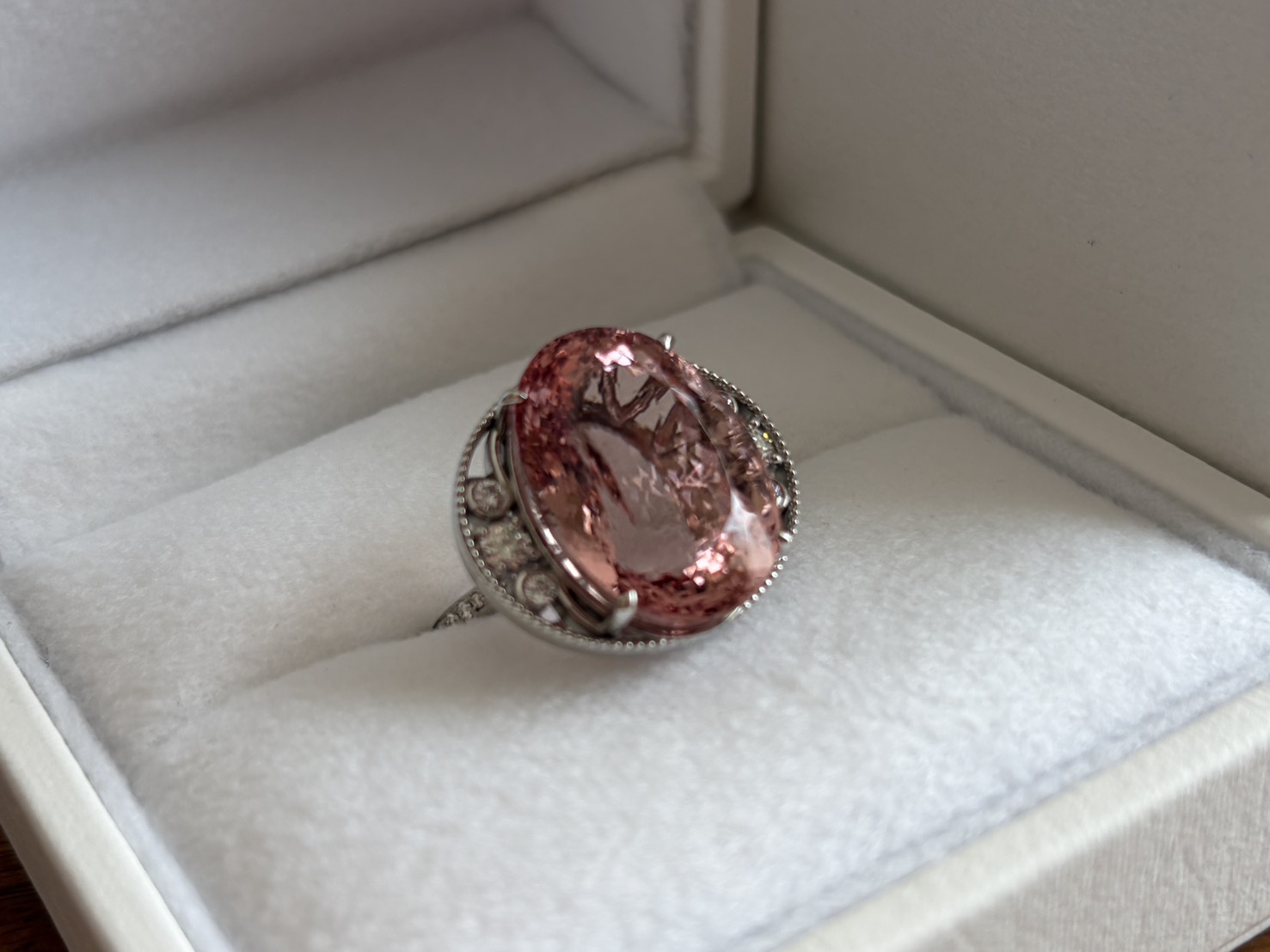 MORGANITE & THE SELECTS｜モルガナイト専門店 東京・青山 | 株式会社