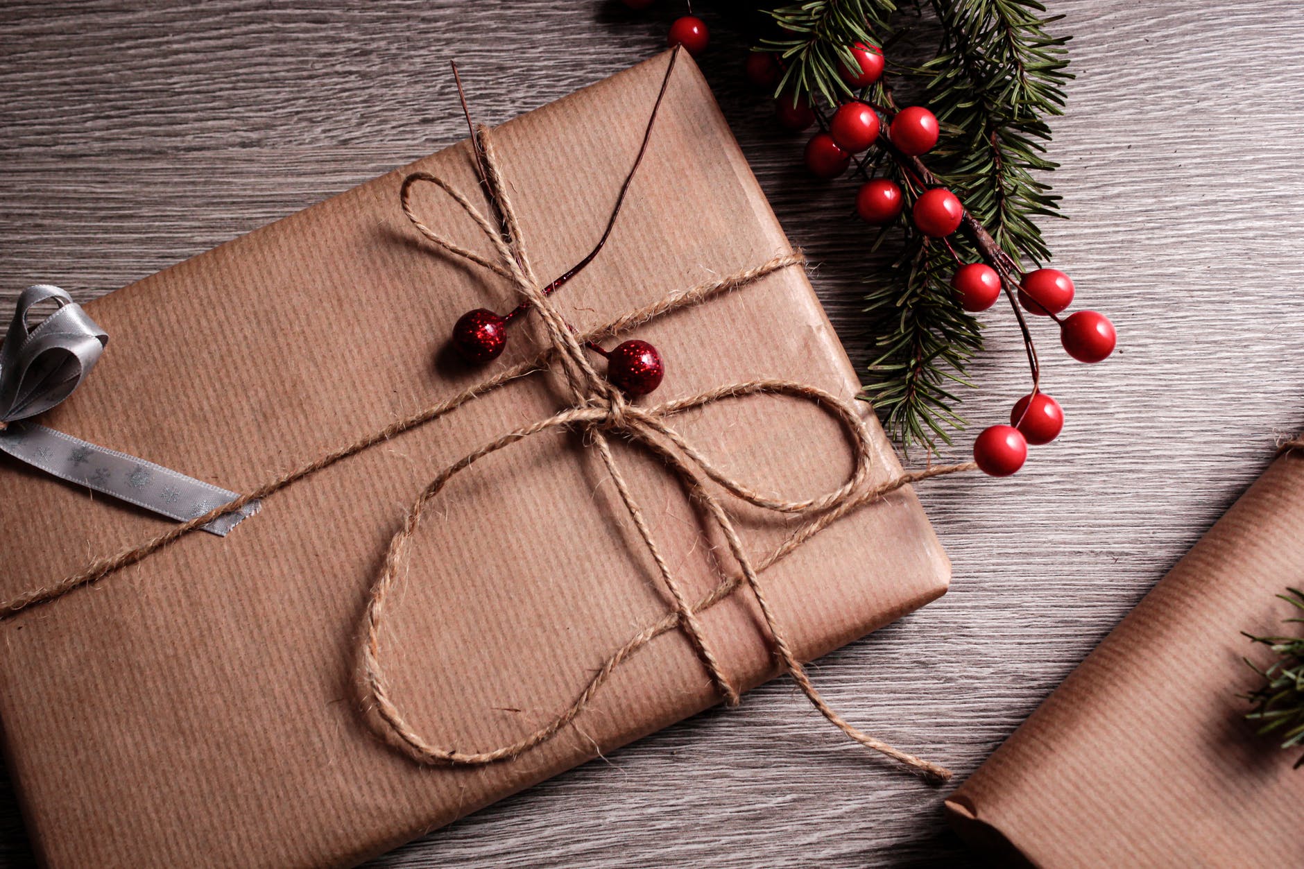 10 Splurge-Worthy Items To Get This Christmas For Your Loved Ones