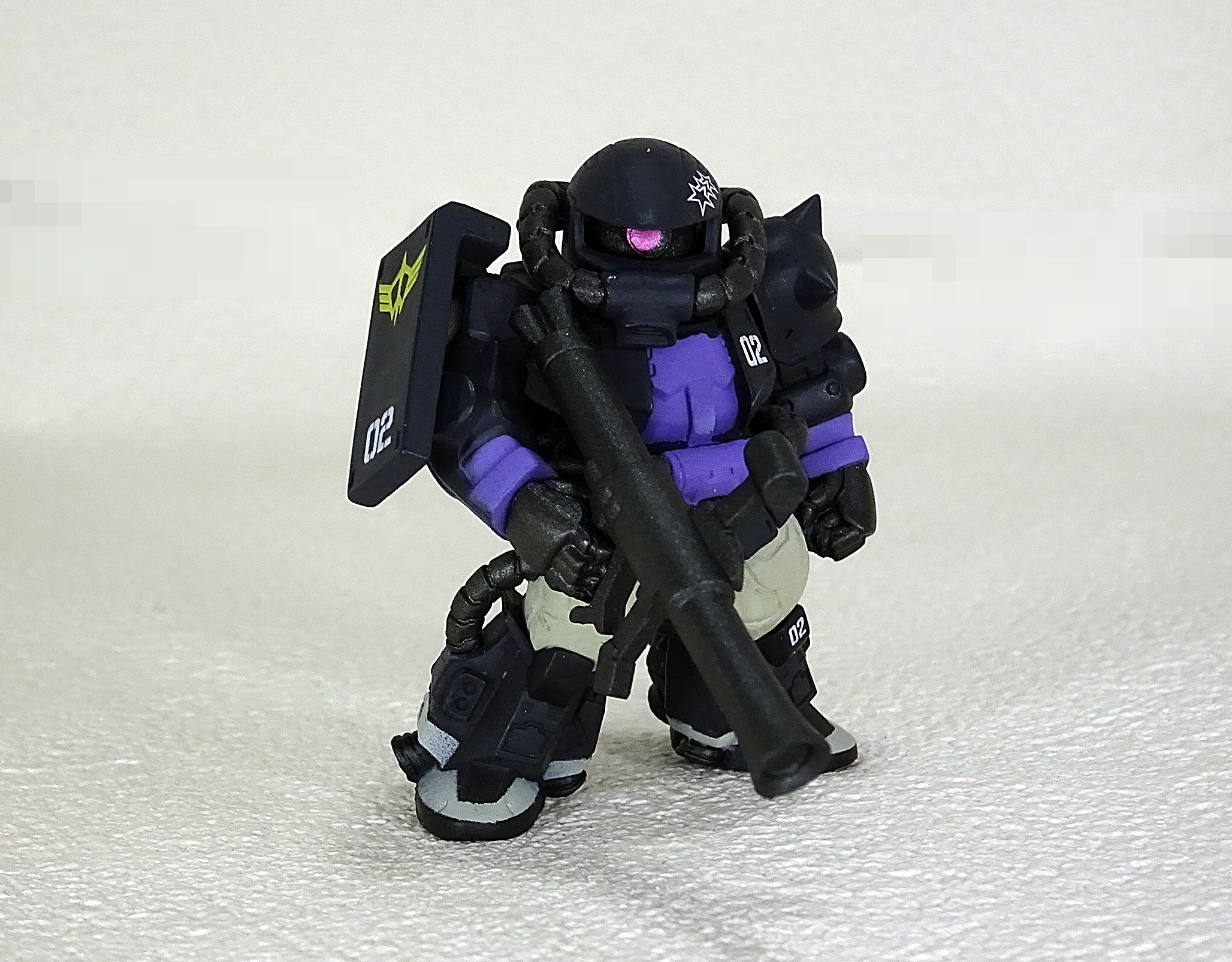 食玩 FWガンダムコンバージ:CORE 黒い三連星 高起動型ザクⅡ & ドム