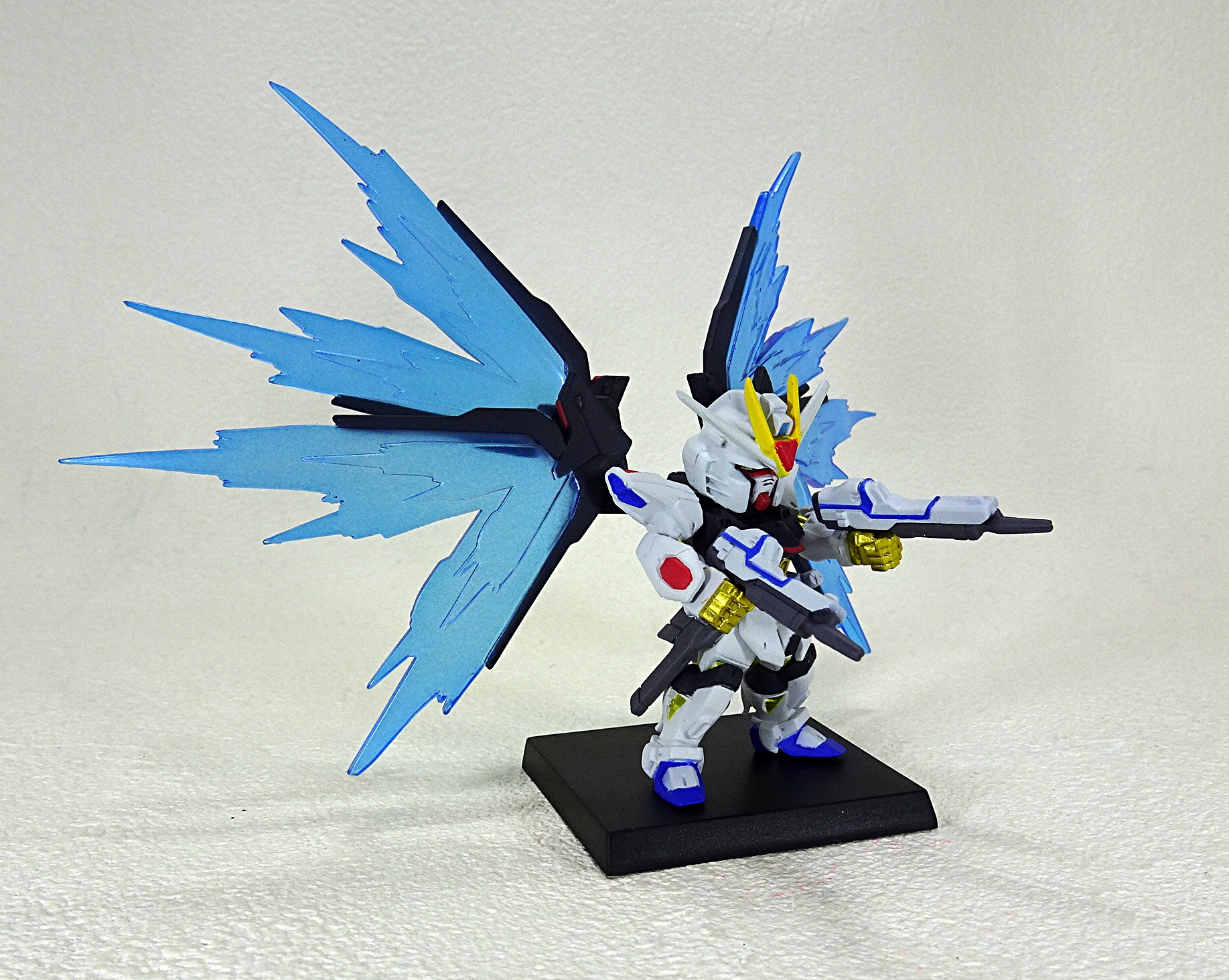 プレミアムバンダイ 食玩 FW GUNDAM CONVERGE 機動戦士ガンダムSEED