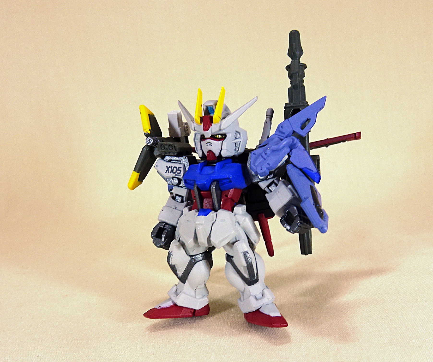 プレミアムバンダイ 食玩 FWガンダムコンバージCORE ストライク