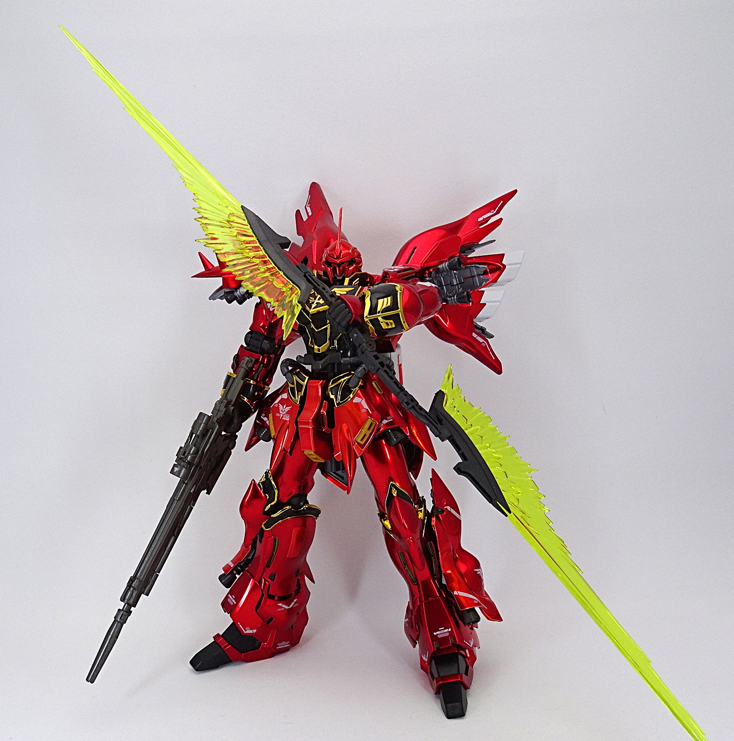 プレミアムバンダイ RG 1/144 機動戦士ガンダムUC シナンジュ